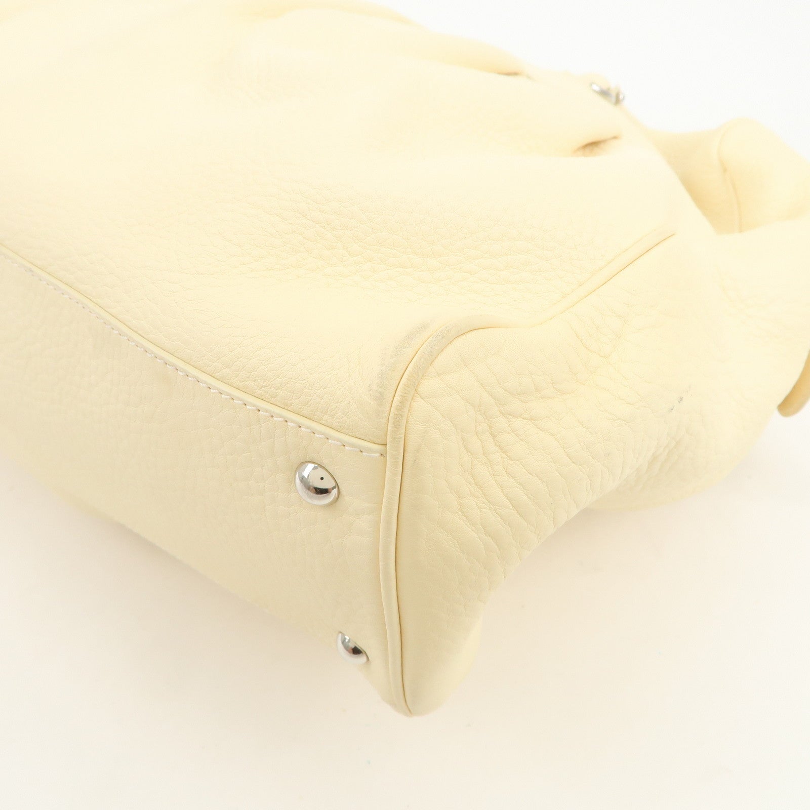 Ferragamo Gancini Logo Leather Shoulder Bag Hand Bag Beige