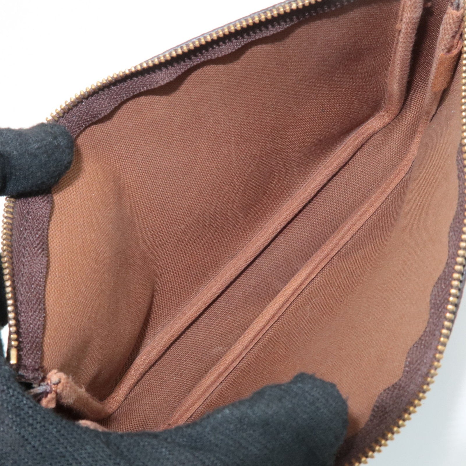 Louis Vuitton Monogram Pochette Accessoires Hand Bag Brown M51980