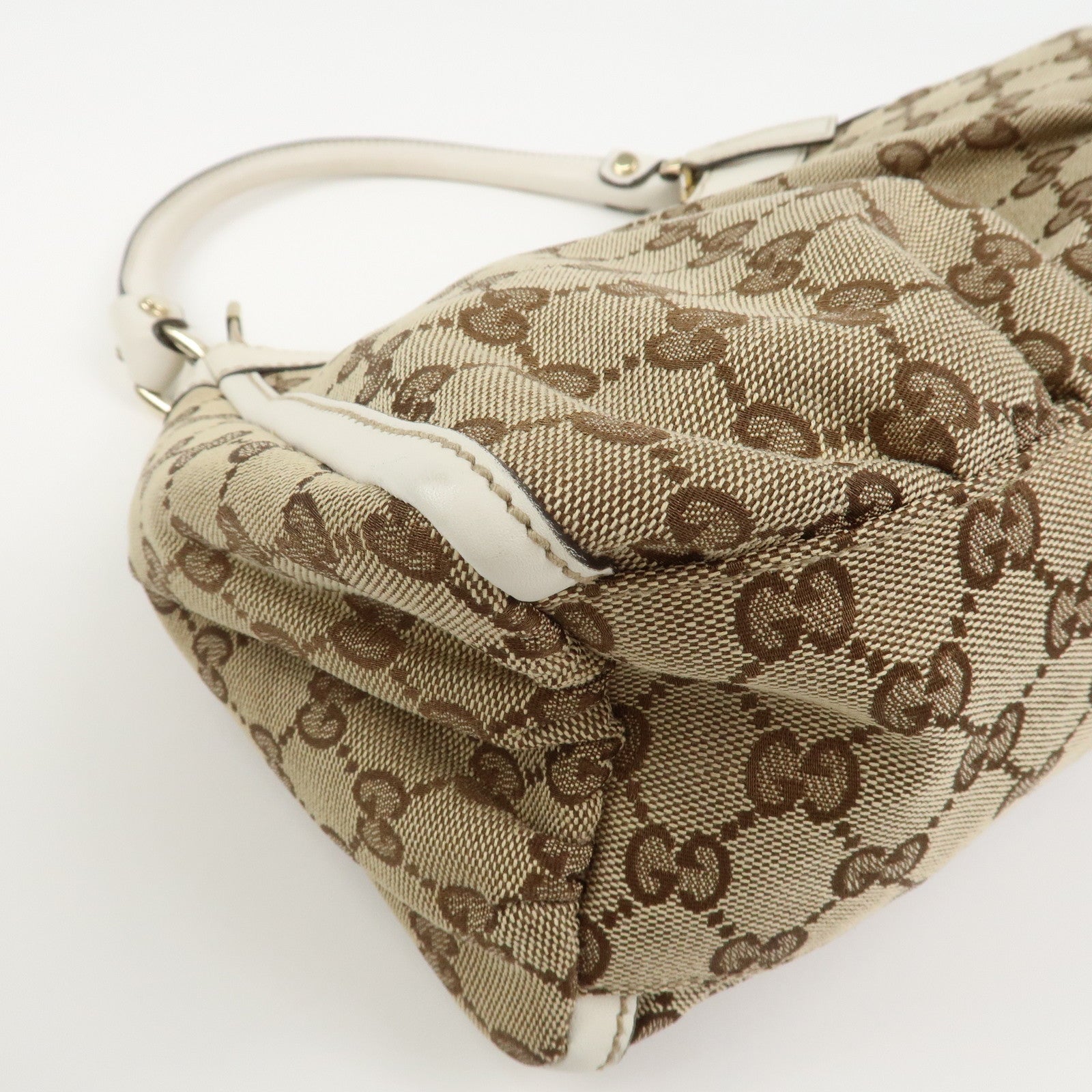 GUCCI Abbey GG Canvas Leather Shoulder Bag Beige White 190525