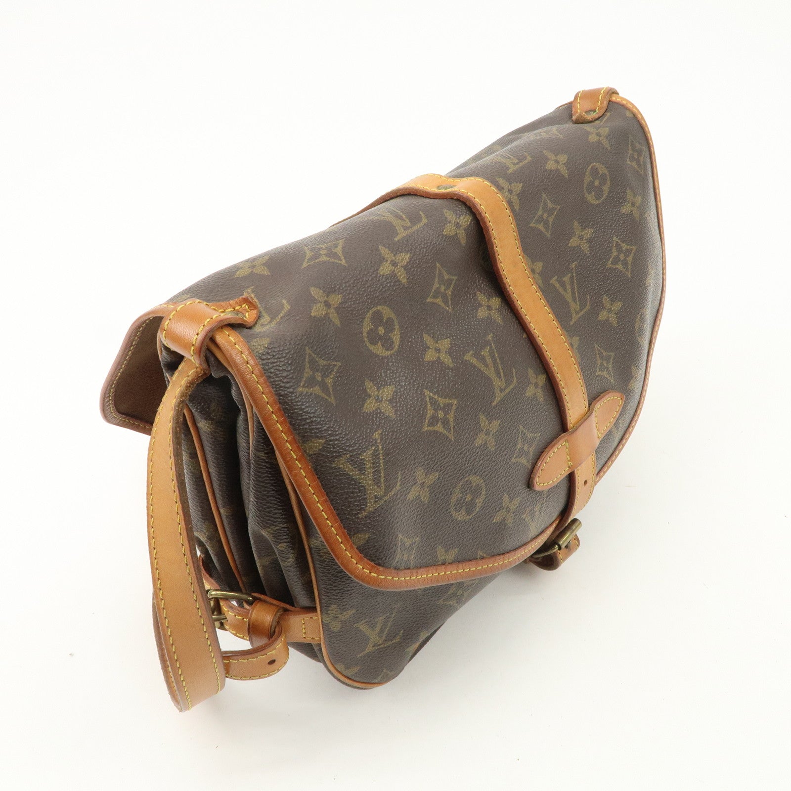 Louis Vuitton Monogram Saumur 30 Crossbody Bag Shoulder Bag M42256 Used