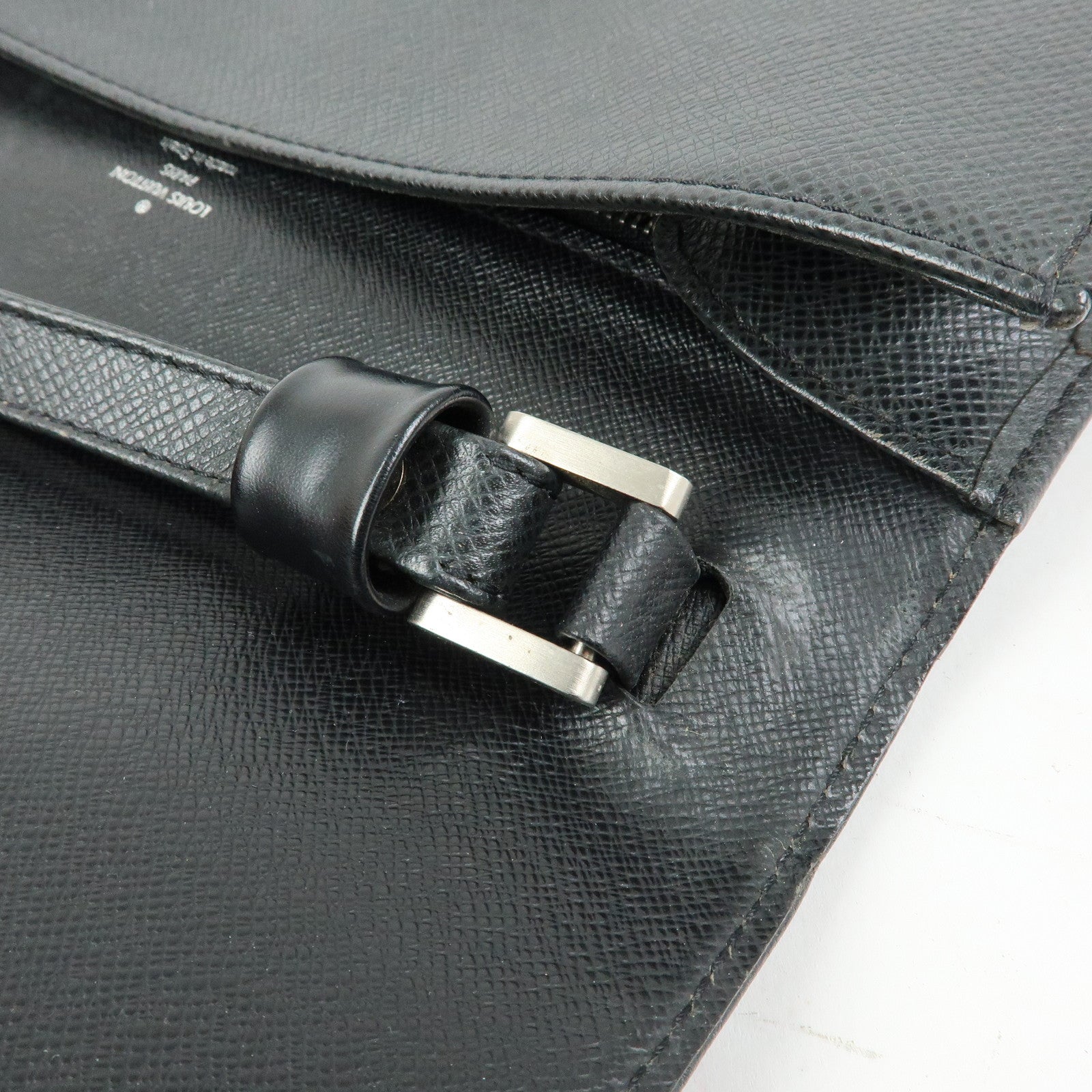 Louis Vuitton Taiga Leather Selenga Clutch Bag Ardoise M30782