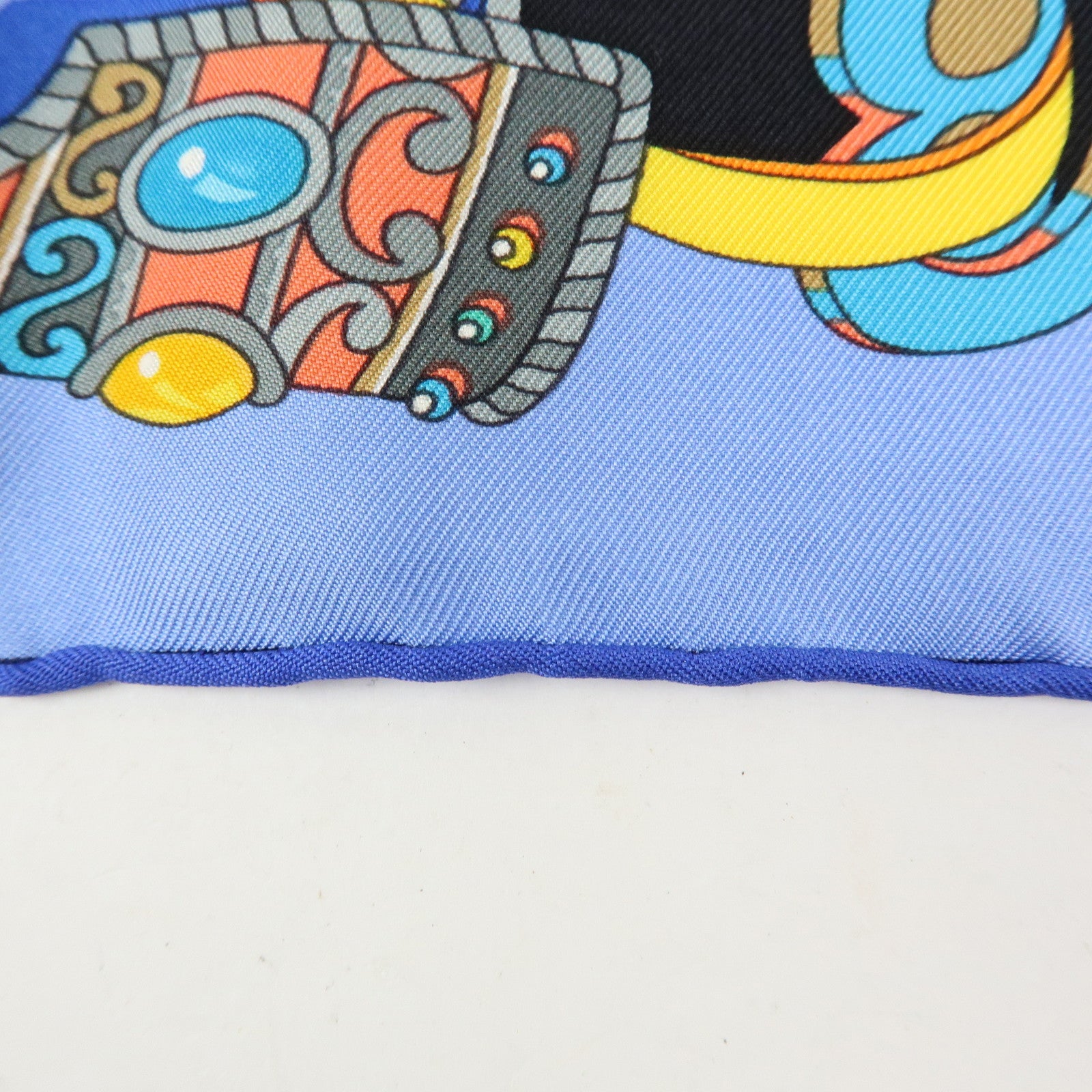 HERMES Carre 90 Silk 100% Scarf SOUS LE GIDE DE MARS Black Blue