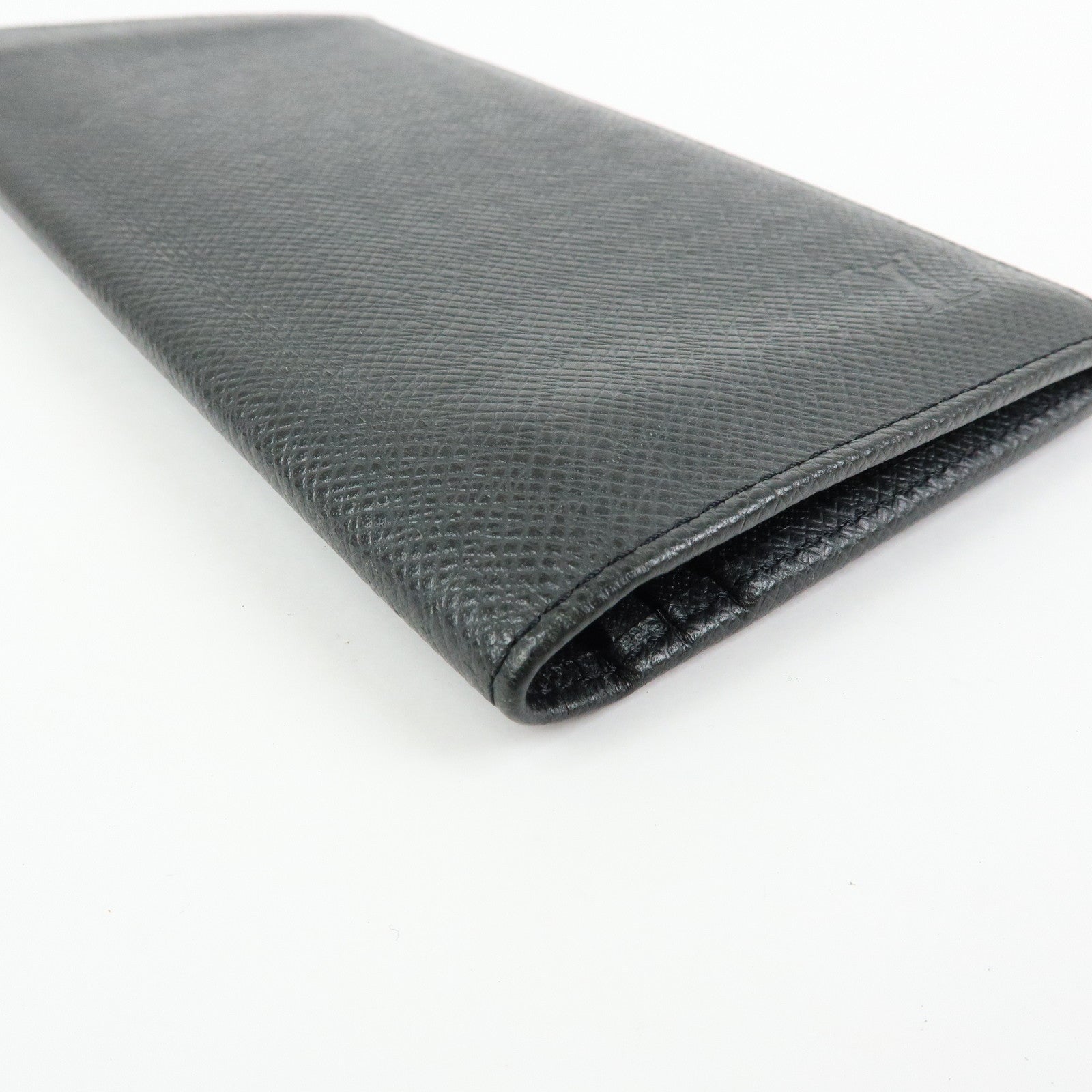 Louis Vuitton Taiga Portefeuille Brazza Bi-fold Long Wallet M30501
