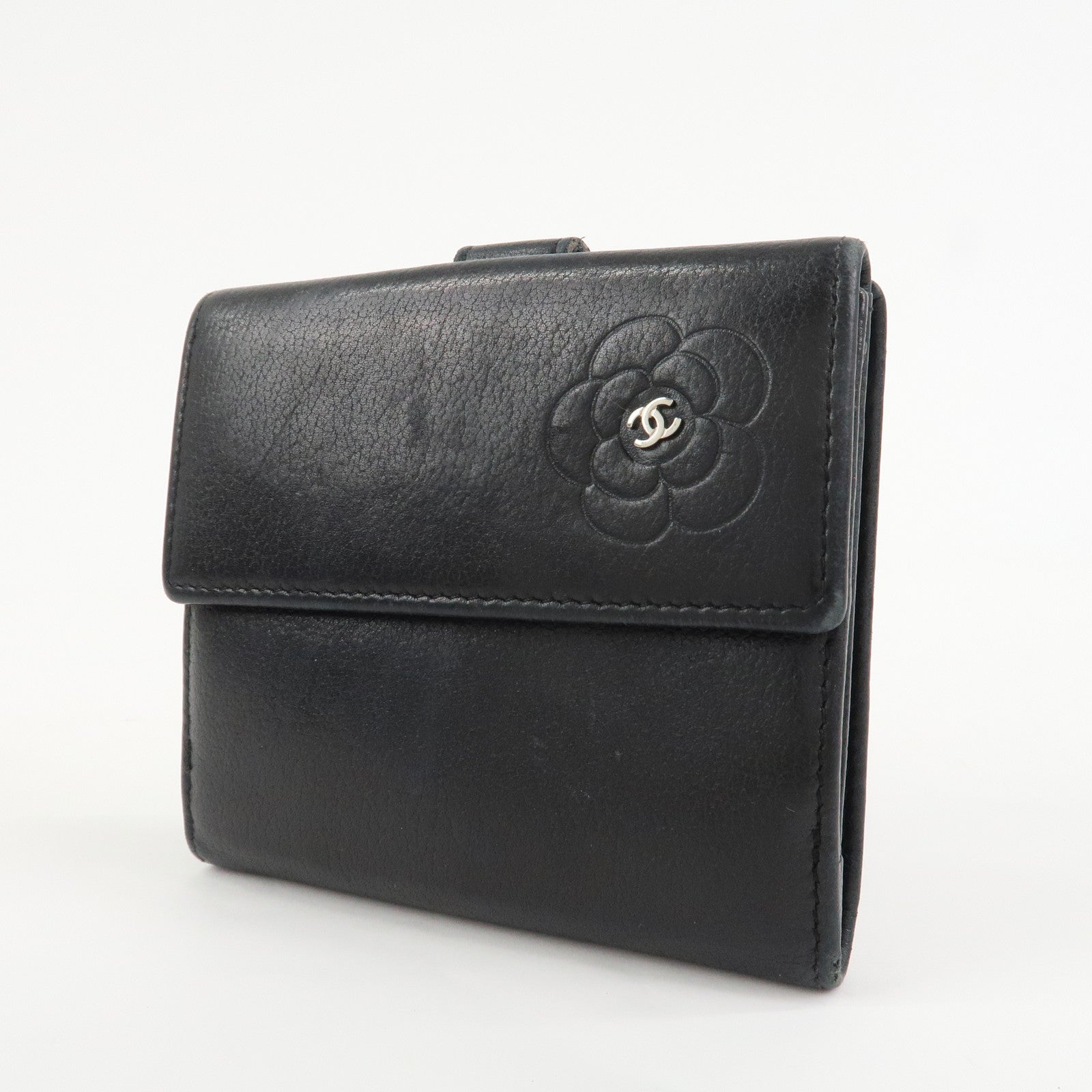CHANEL COCO Mark Camelia Leather Bi-fold Compact Wallet Black