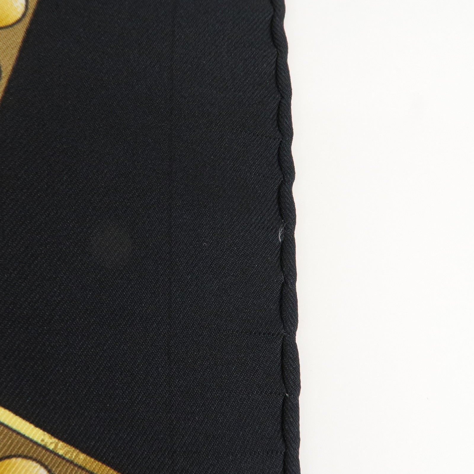 HERMES Carre 90 Silk 100% Scarf L'OR DES CHEFS Black Yellow Used