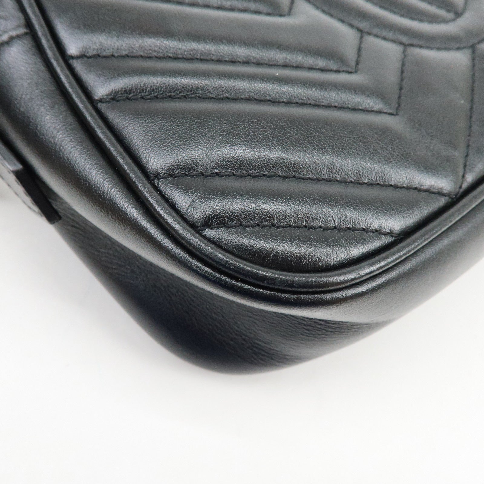 GUCCI GG Marmont Shevron Leather Shoulder Bag Black 447632