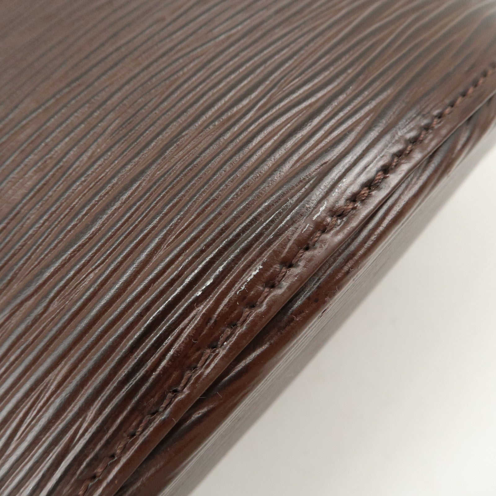 Louis Vuitton Epi Leather Noctambule Hand Bag Mocha M5452D Used