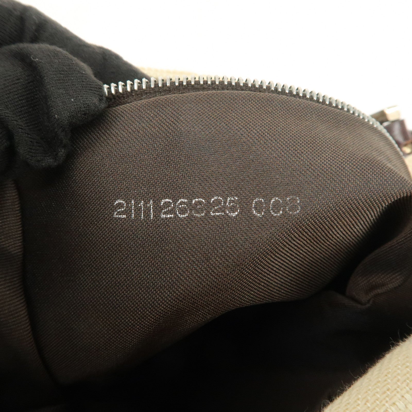 FENDI Mamma Baguette Zucca Canvas Shoulder Bag Beige 26325 Used