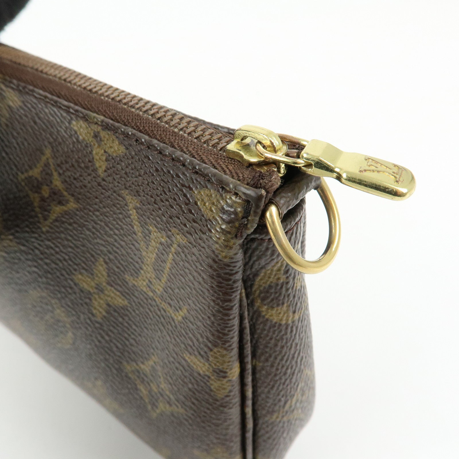 Louis Vuitton Monogram Pochette Accessoires Pouch Hand Bag M51980