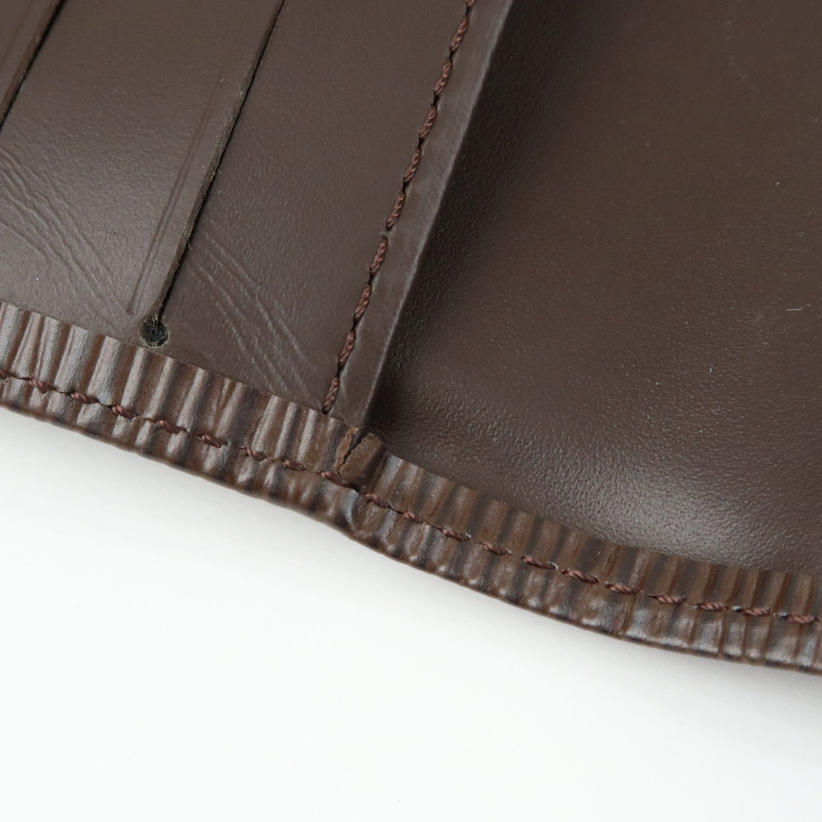 Louis Vuitton Epi Portefeuille International Long Wallet M6338D