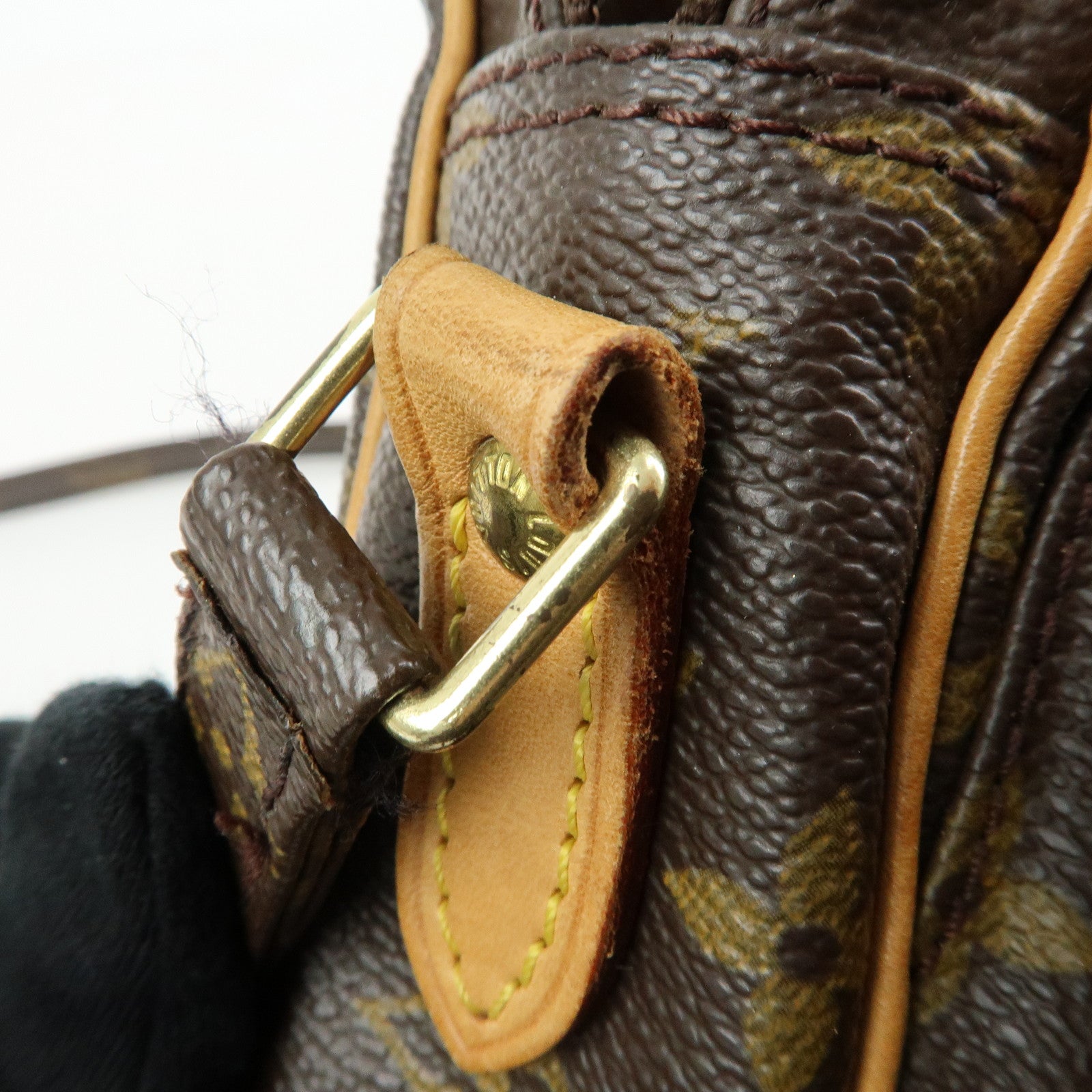 Louis Vuitton Monogram Amazone Shoulder Bag Crossbody Bag M45236
