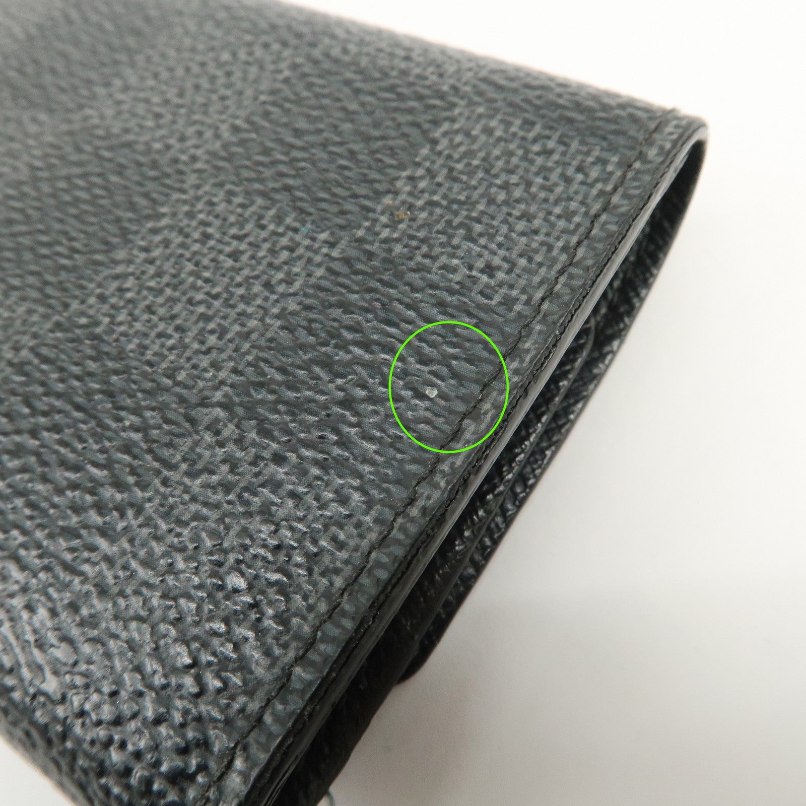 Louis Vuitton Damier Graphite Multicle 6 Key Case Gray Black N62662