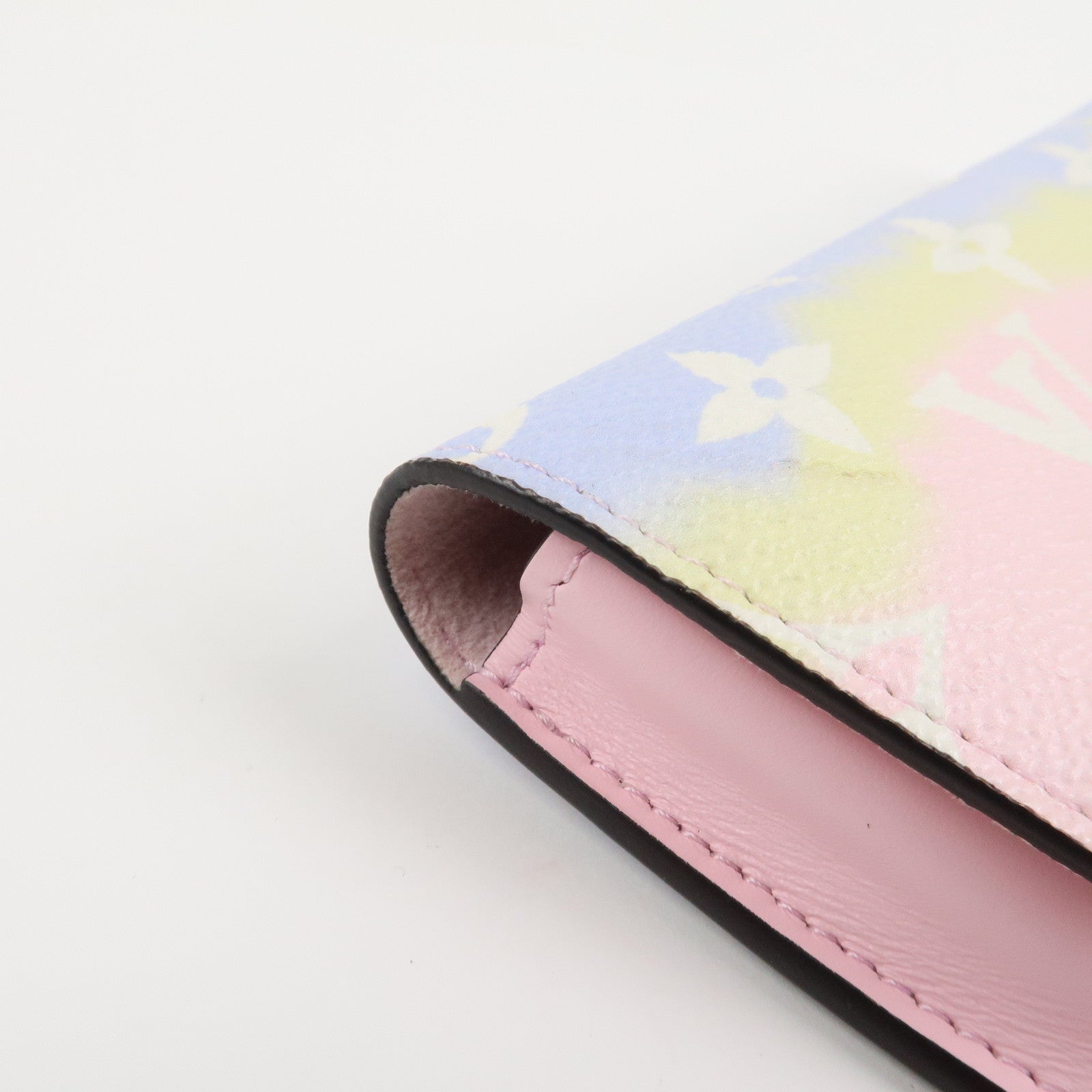 Louis Vuitton LV Escal Monogram Canvas Glasses Case GI0478 Used