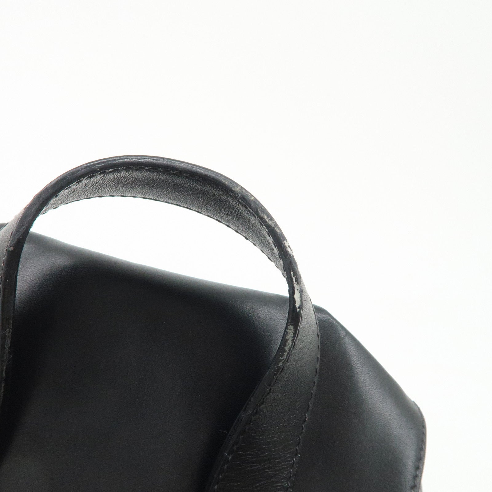 Ferragamo Gancini Leather Backpack Rucksack Black BV216148