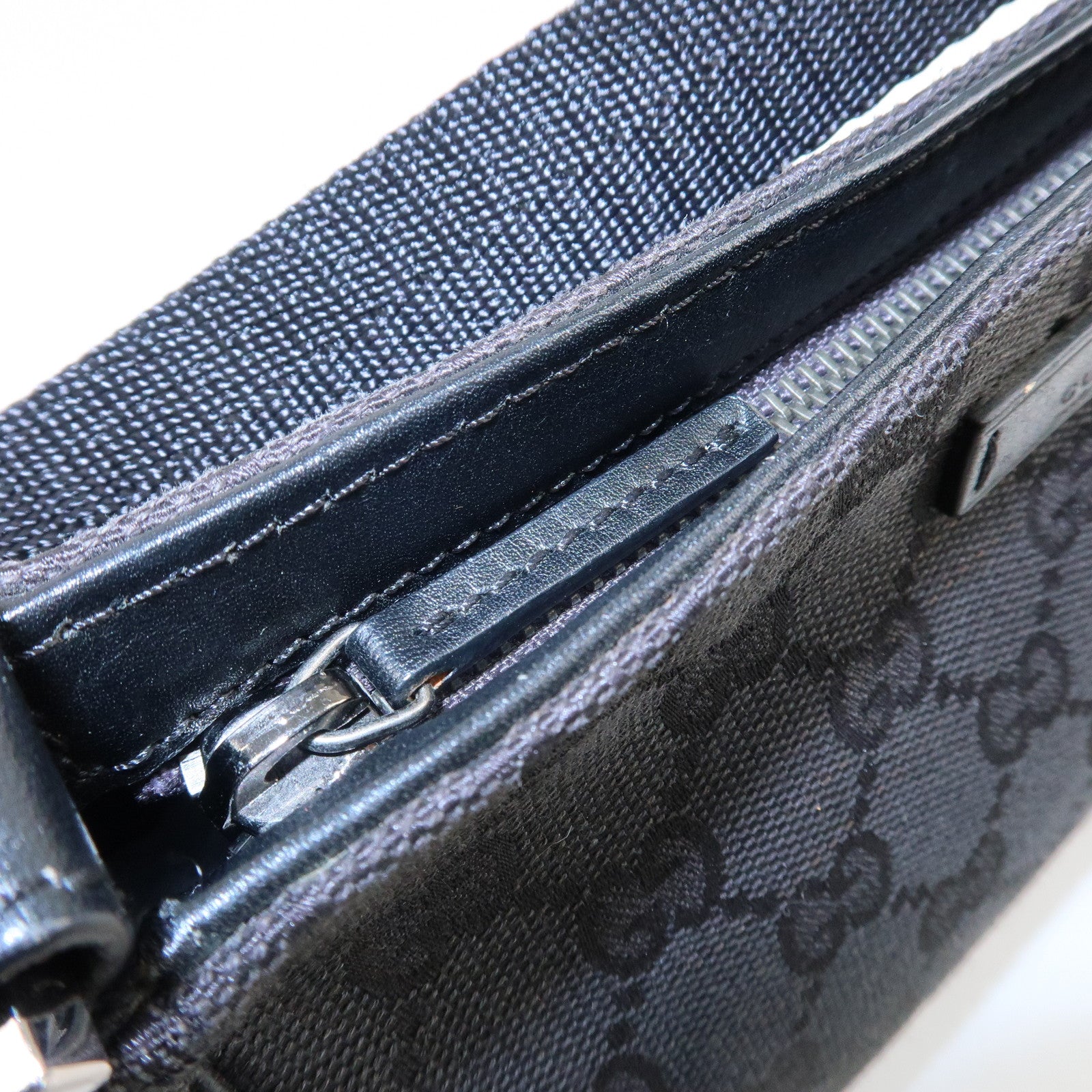 GUCCI GG Canvas Leather Mini Handbag Pouch Black 106644 Used