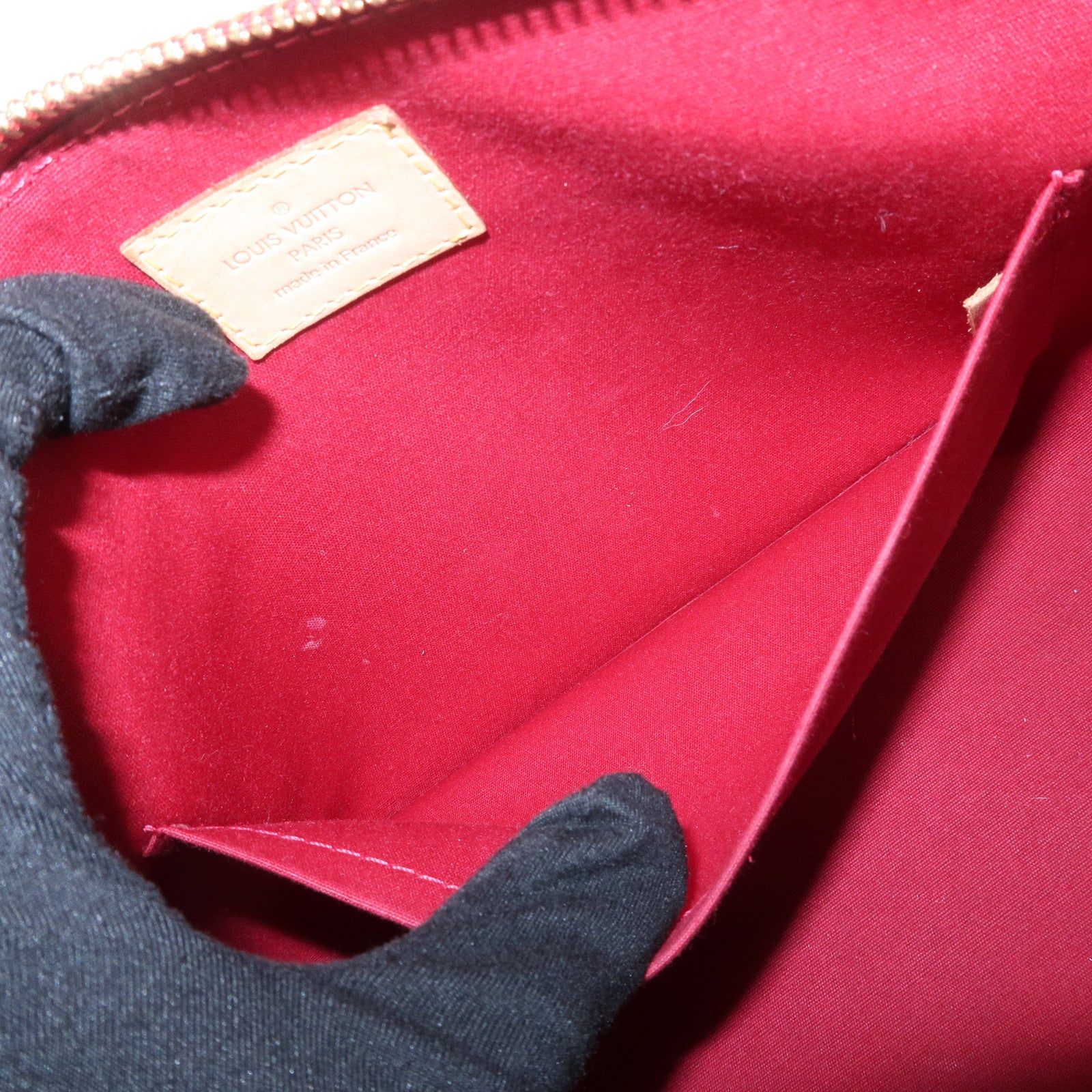 Louis Vuitton Monogram Vernis Sherwood PM Shoulder Bag Red M91494
