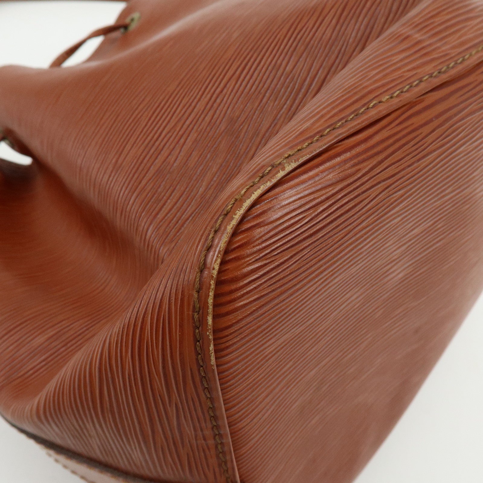 Louis Vuitton Epi Petit Noe Shoulder Bag Kenya Brown M44103