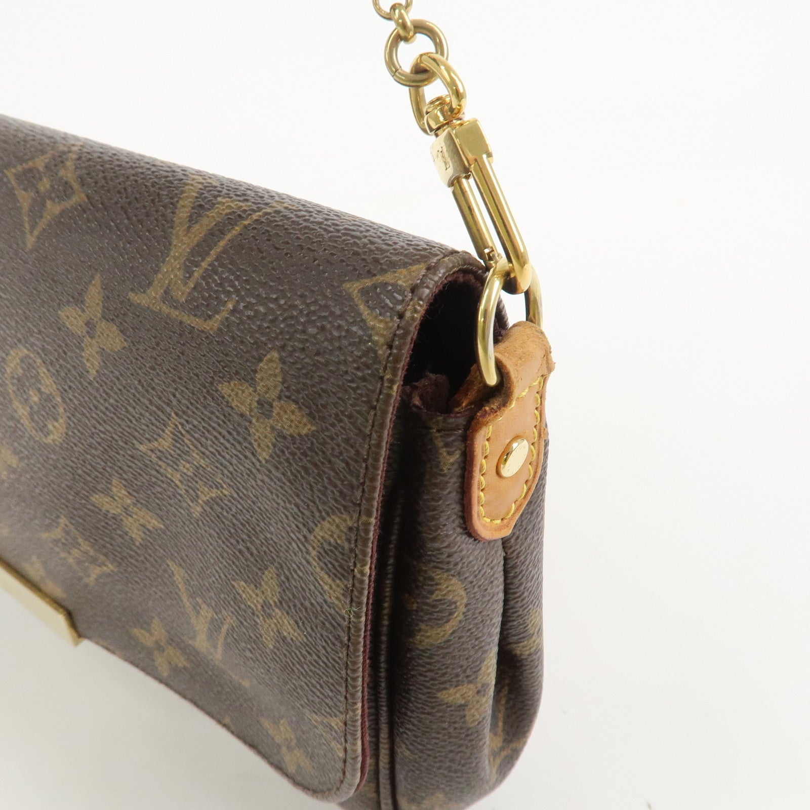 Louis Vuitton Monogram Favorite MM Shoulder Bag Brown M40718