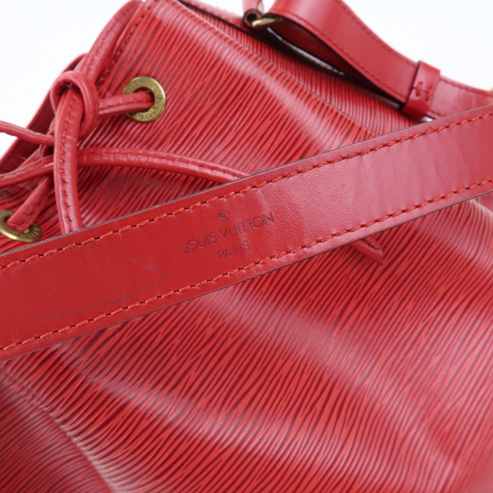 Louis Vuitton Epi Leather Noe Shoulder Bag Castilian Red M59007