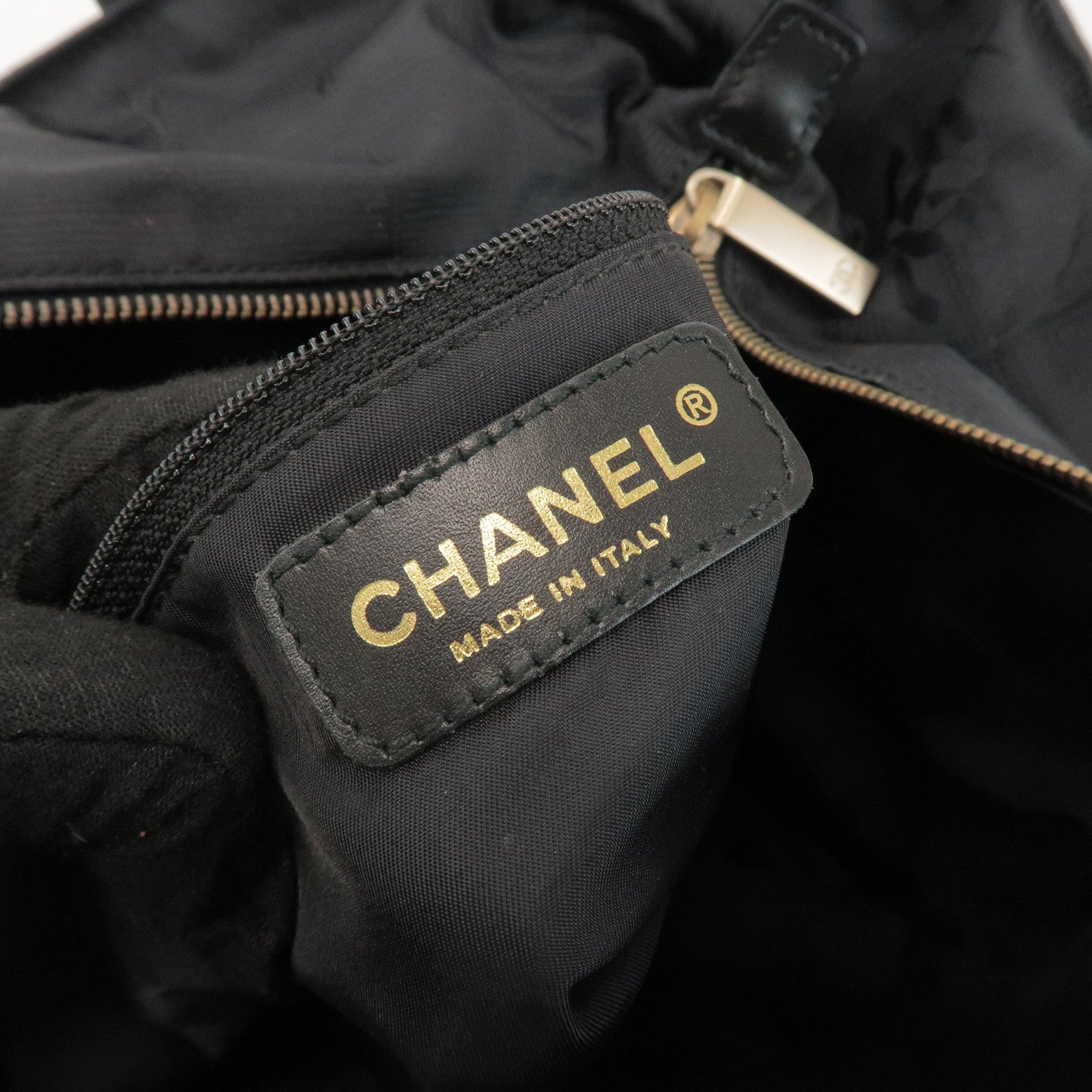 CHANEL New Travel Line Nylon Jacquard Leather Tote Bag GM A15825