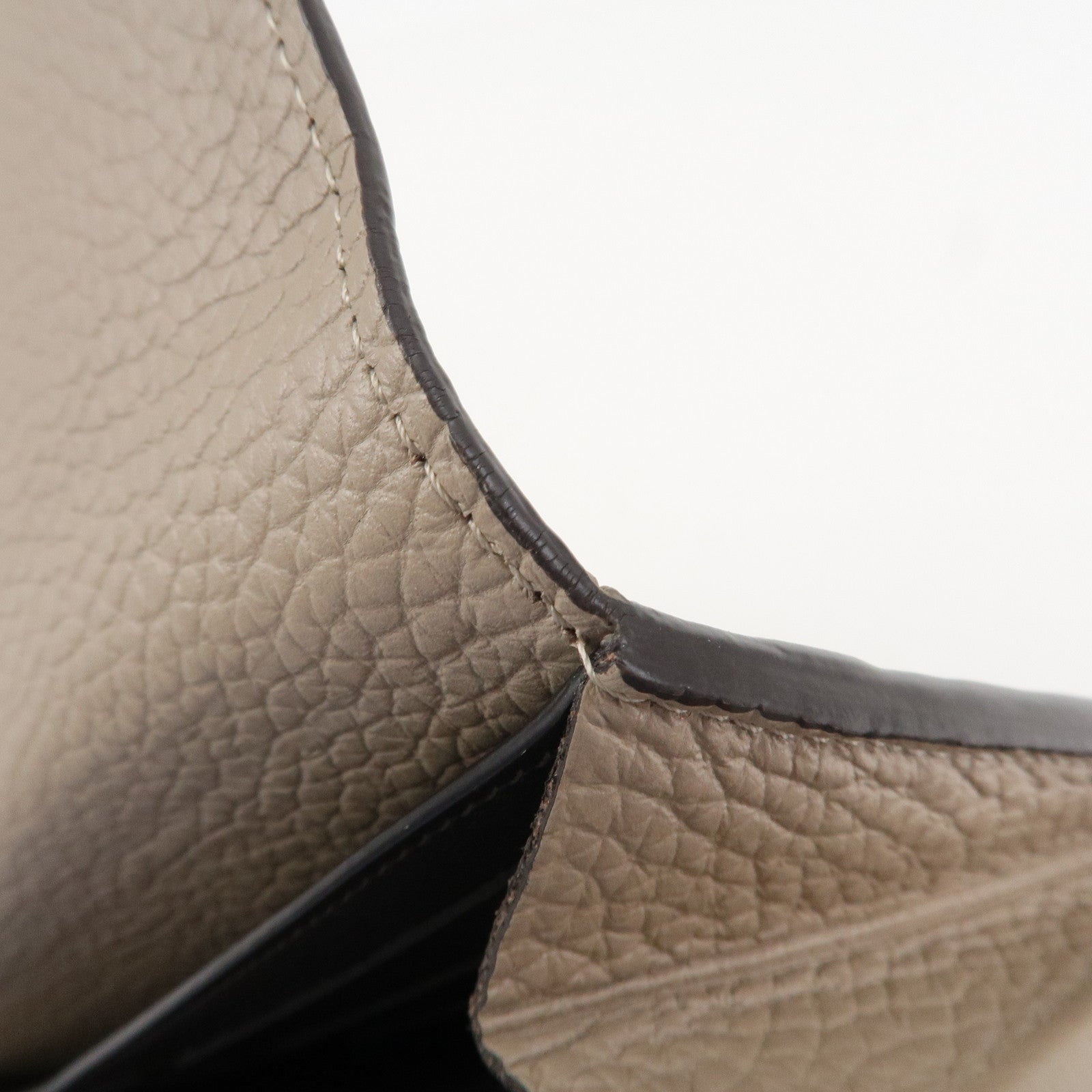 Louis Vuitton Portefeuille Capcines Taurillon Leather Wallet M61249 Used