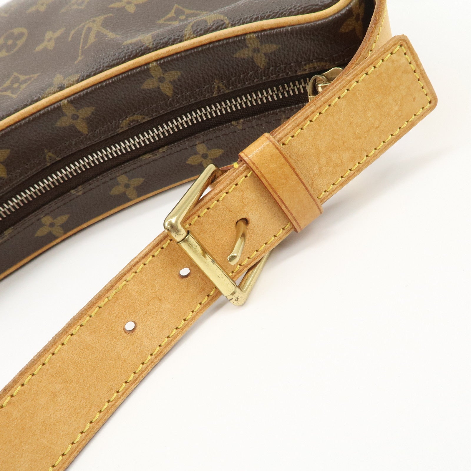 Louis Vuitton Monogram Croissant MM Shoulder Bag Brown M51512