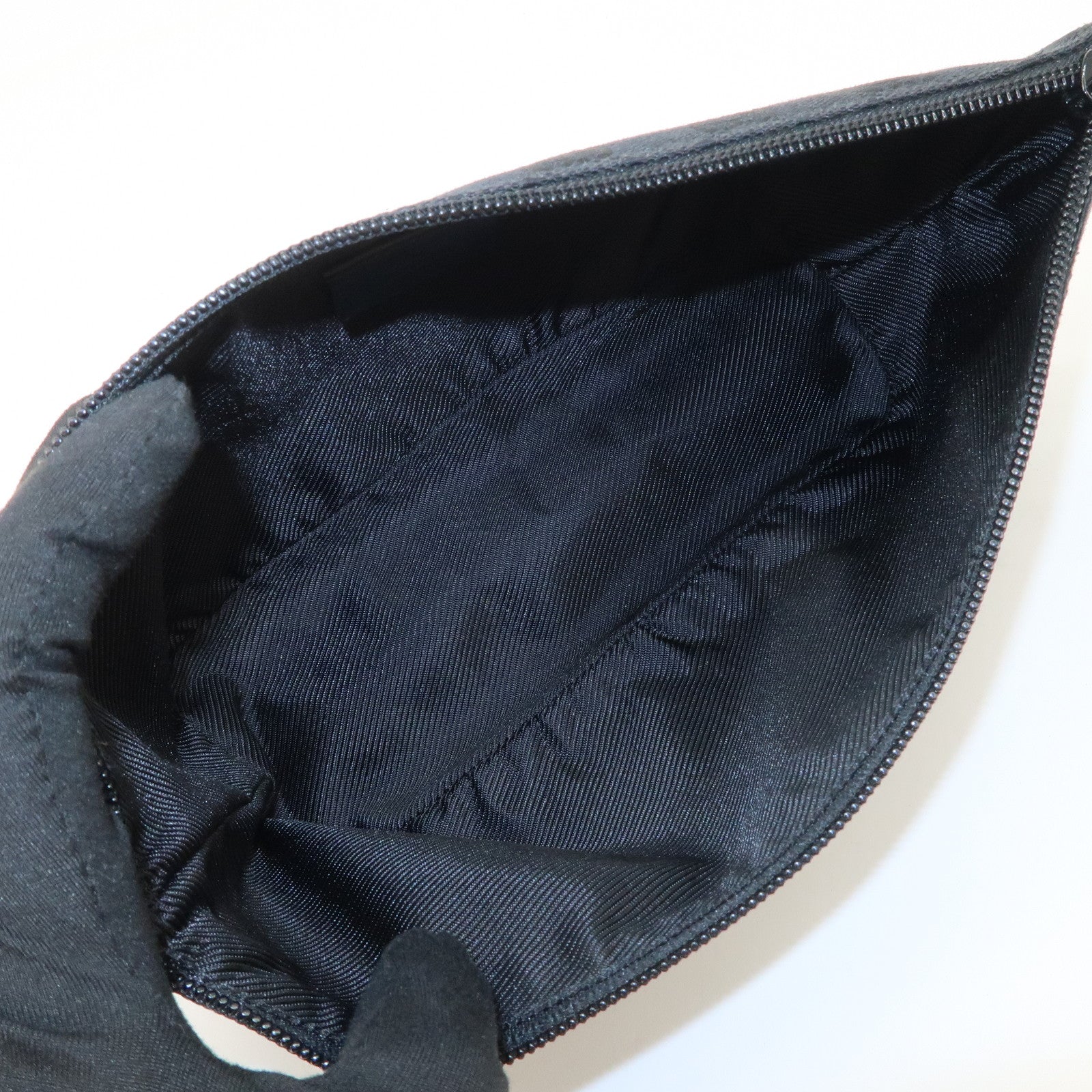 GUCCI Boat Bag GG Canvas Leather Hand Bag Pouch Black 07198