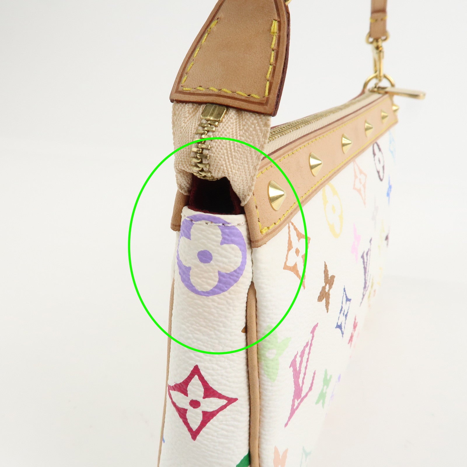 Louis Vuitton Monogram Multicolor Pochette Accessoires Blanc M92649