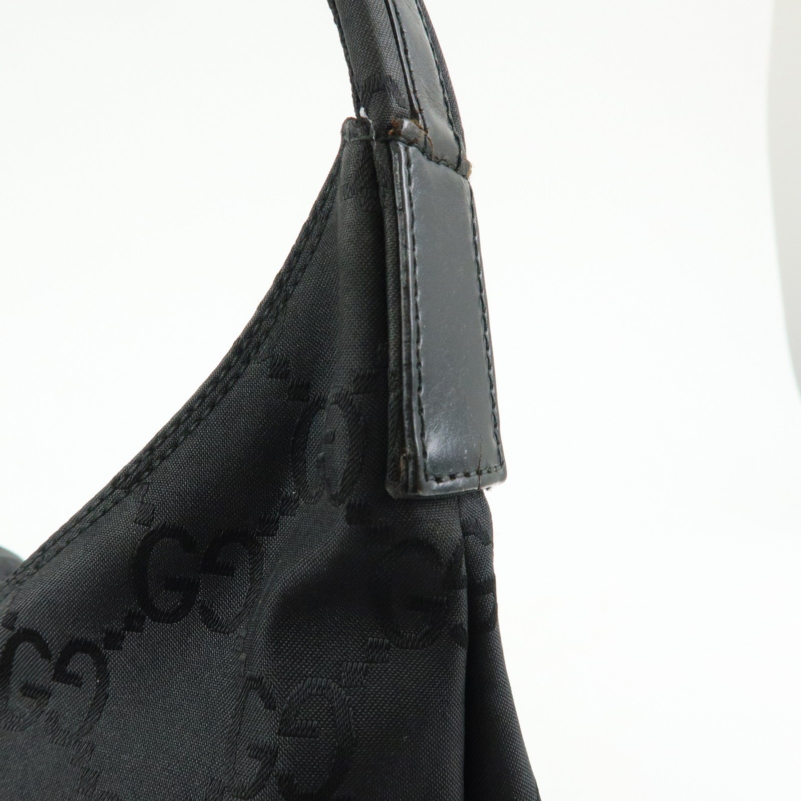 GUCCI Front Pocket GG Nylon Leather Shoulder Bag Black 001・3380