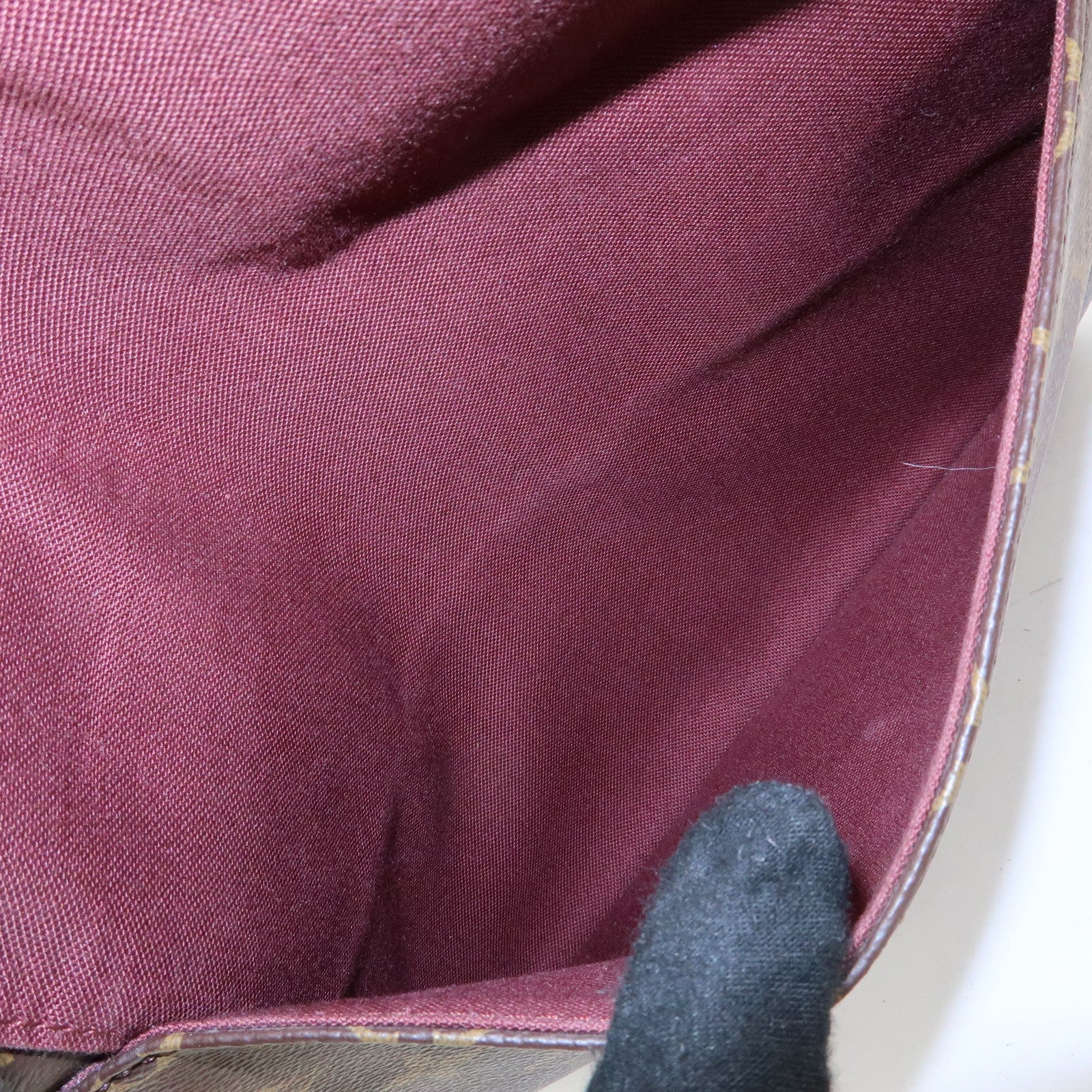 Louis Vuitton Monogram Mabillon Crossbody Shoulder Bag M41679