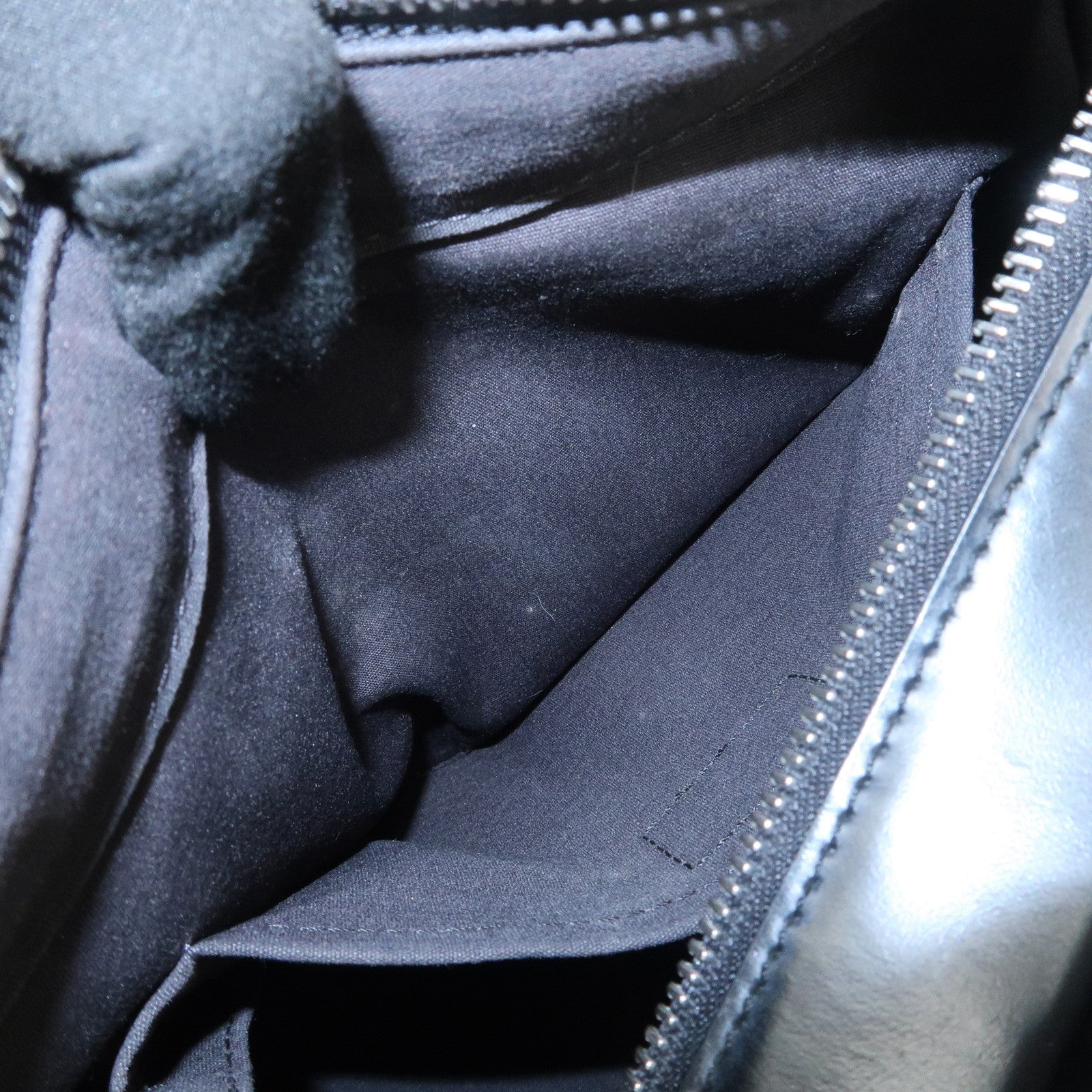 Louis Vuitton Epi Leather Turen PM Shoulder Bag Noir M59282