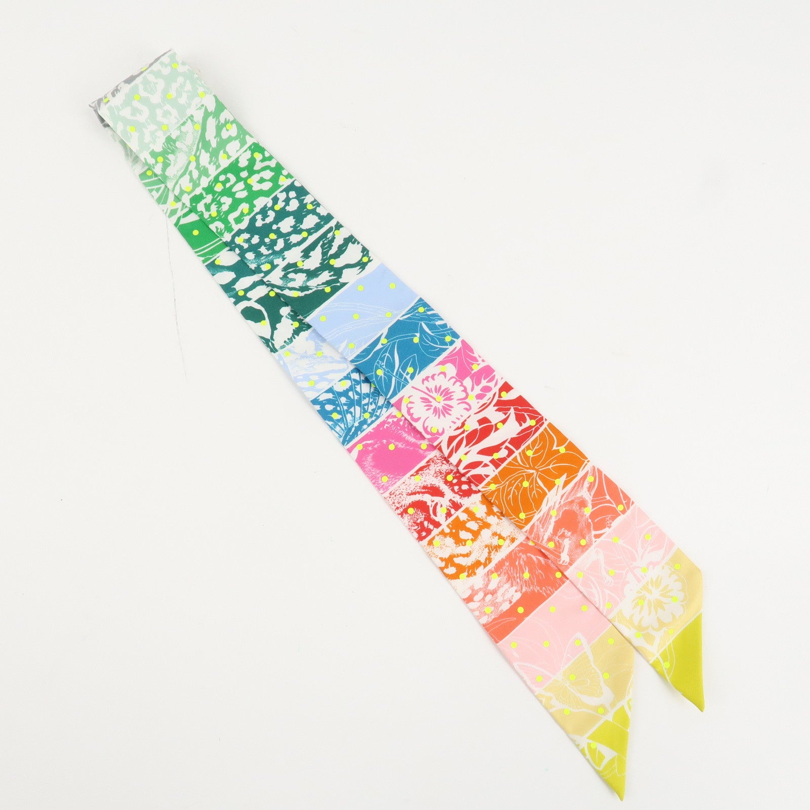 HERMES Twilly Silk 100% Scarf JUNGLE LOVE LOVE Rainbow Multicolor Used