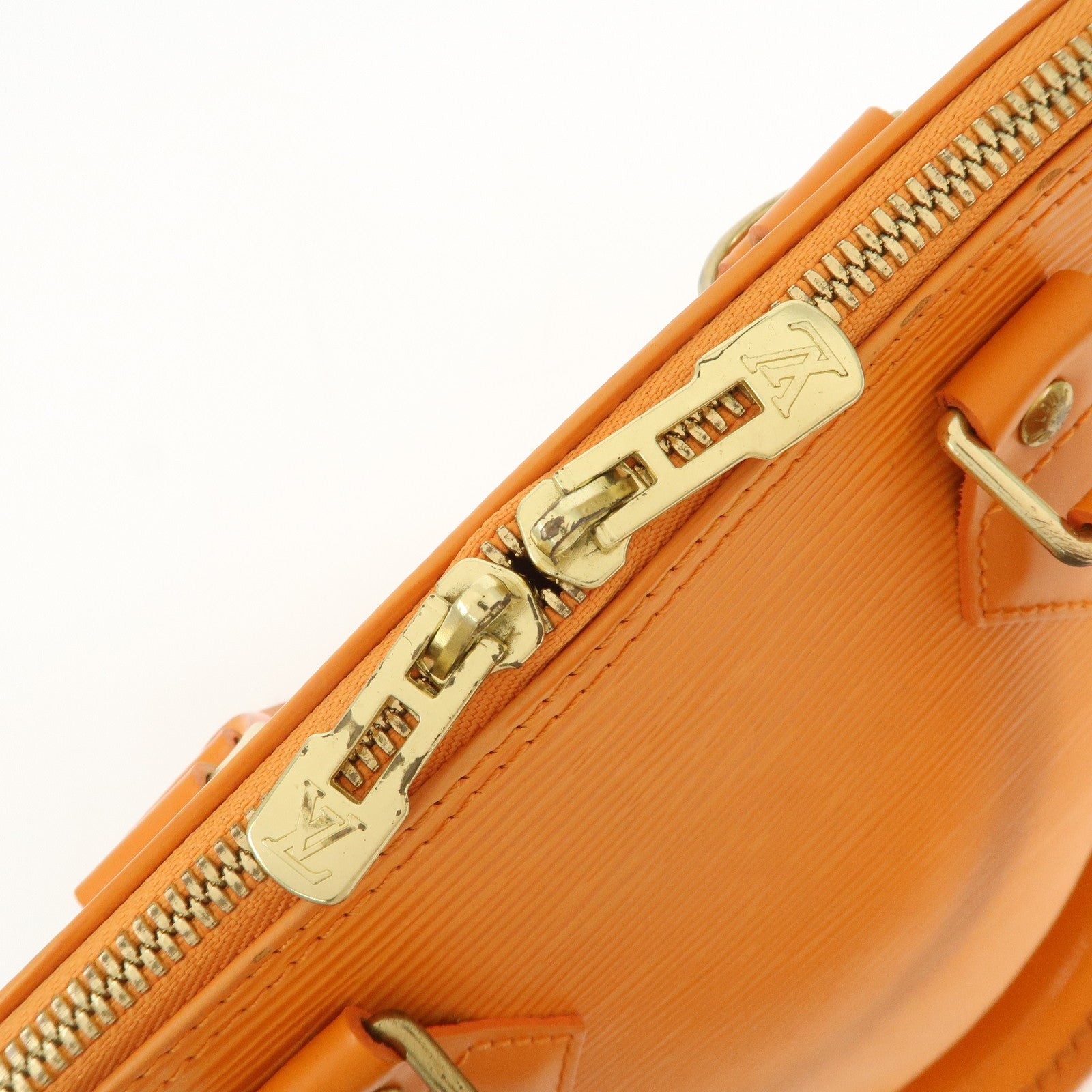 Louis Vuitton Epi Leather Alma PM Hand Bag Mandarin Orange M5124H