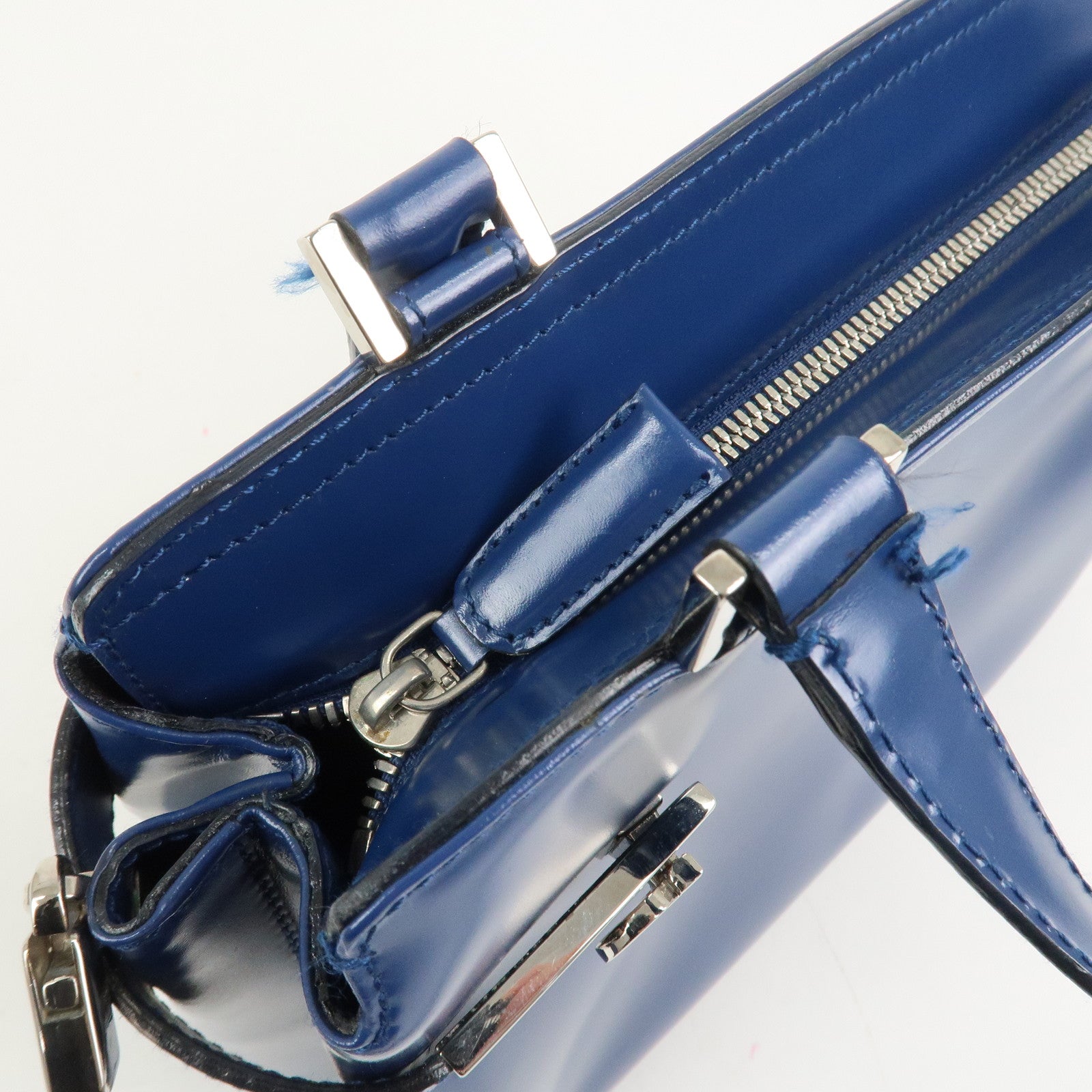 Ferragamo Gancini Logo Leather 2Way Bag Hand Bag Shoulder Bag Blue