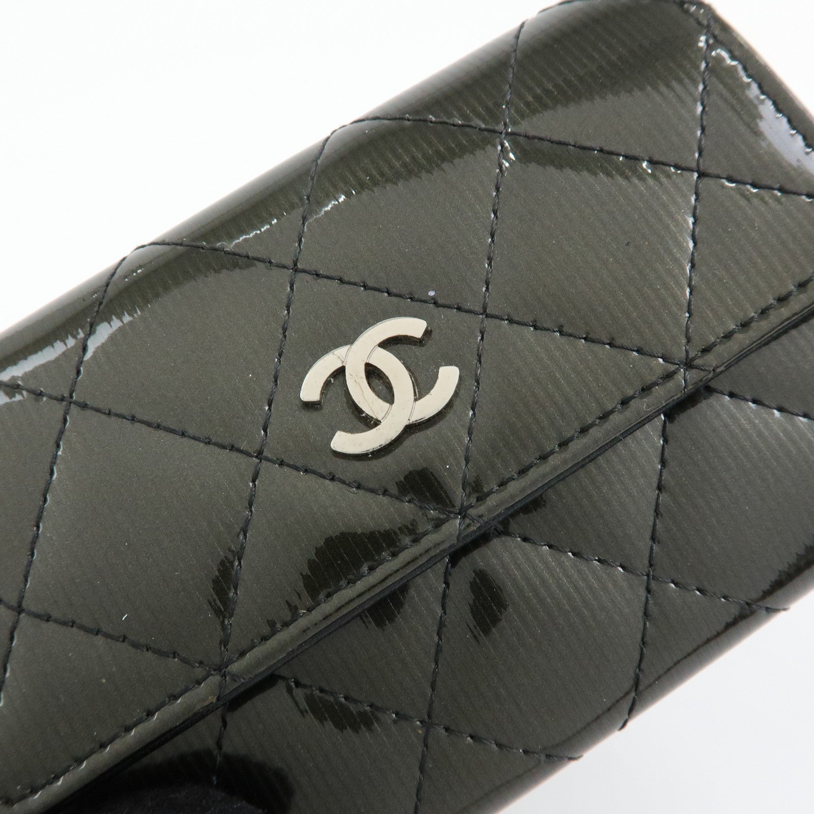 CHANEL COCO Mark Matelasse Patent Leather Card Case Black