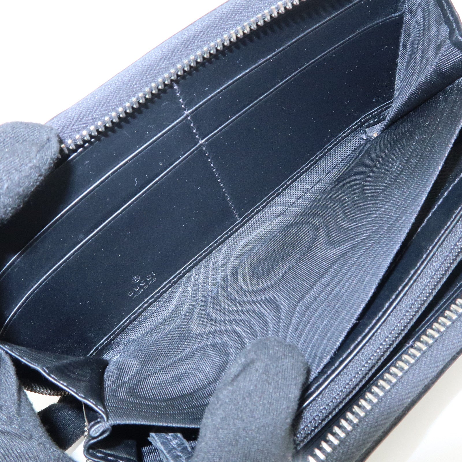 GUCCI GG Supreme Leather Round Zippy Long Wallet Beige Black 451249