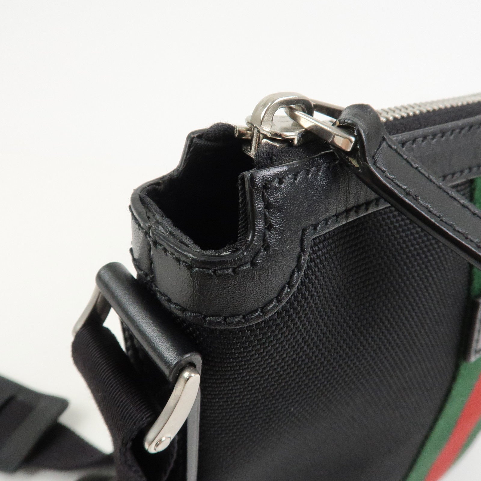 GUCCI Sherry Canvas Leather Shoulder Bag Crossbody Bag Black 631195