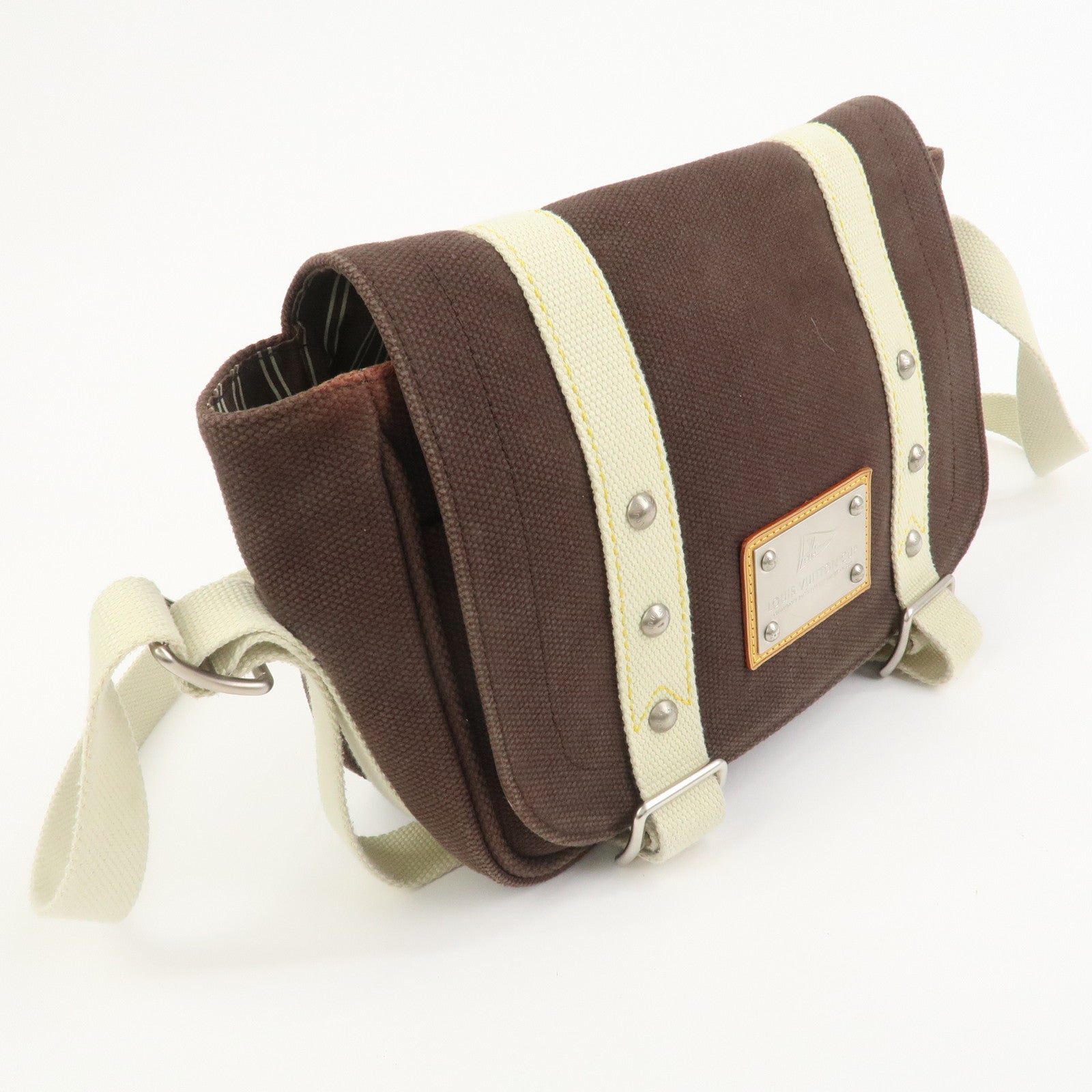 Louis Vuitton Antigua Canvas Besace PM Shoulder Bag Mocha M80661