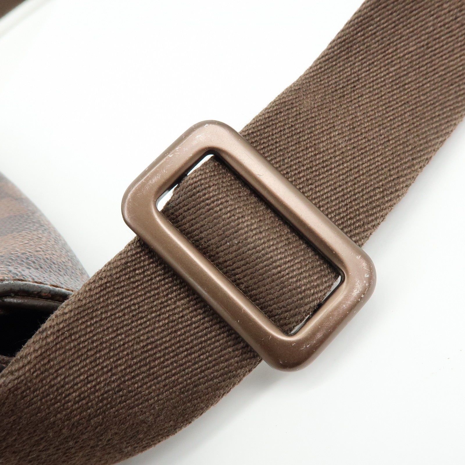 Louis Vuitton Damier Brooklyn Messenger Shoulder Bag Brown N51211