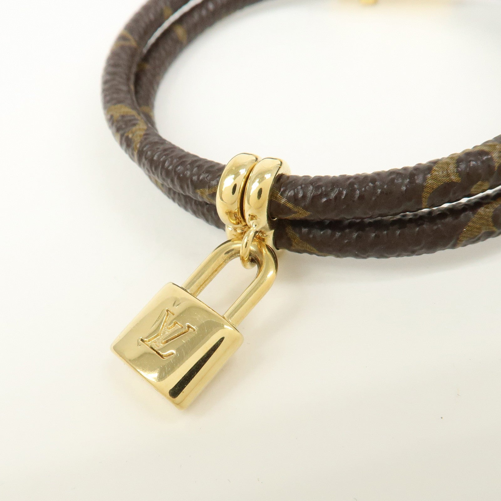 Louis Vuitton Monogram Canvas Keep It Twice Bracelet M8109