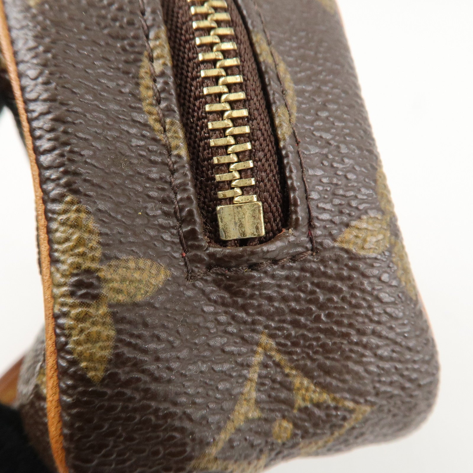 Louis Vuitton Monogram Trousse Wapity Pouch Camera Case M58030 Used