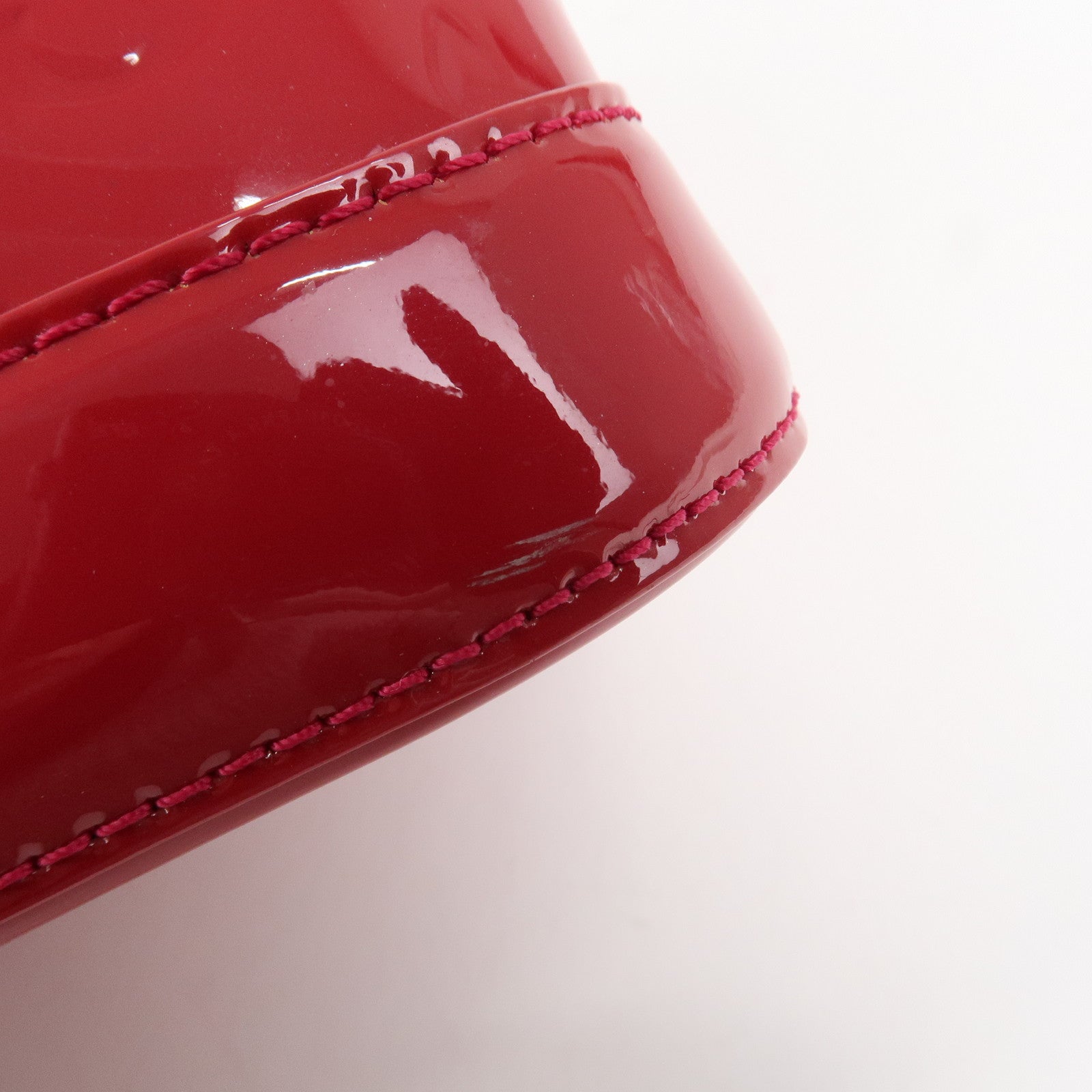 Louis Vuitton Monogram Vernis Alma PM Hand Bag Red M91693 Used