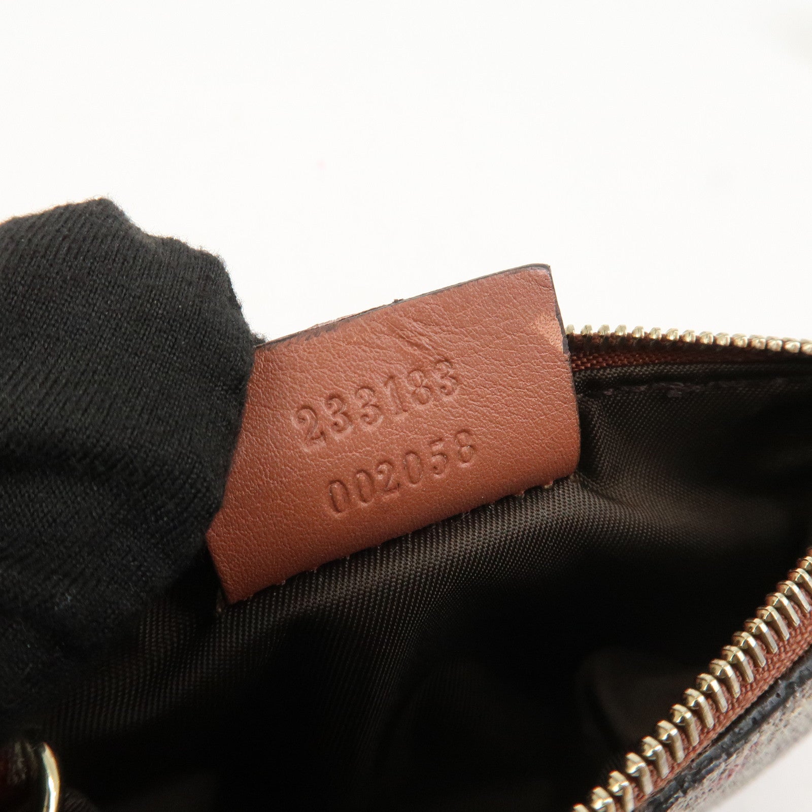 GUCCI GG Supreme PVC Coin Case Key Case Beige 233183