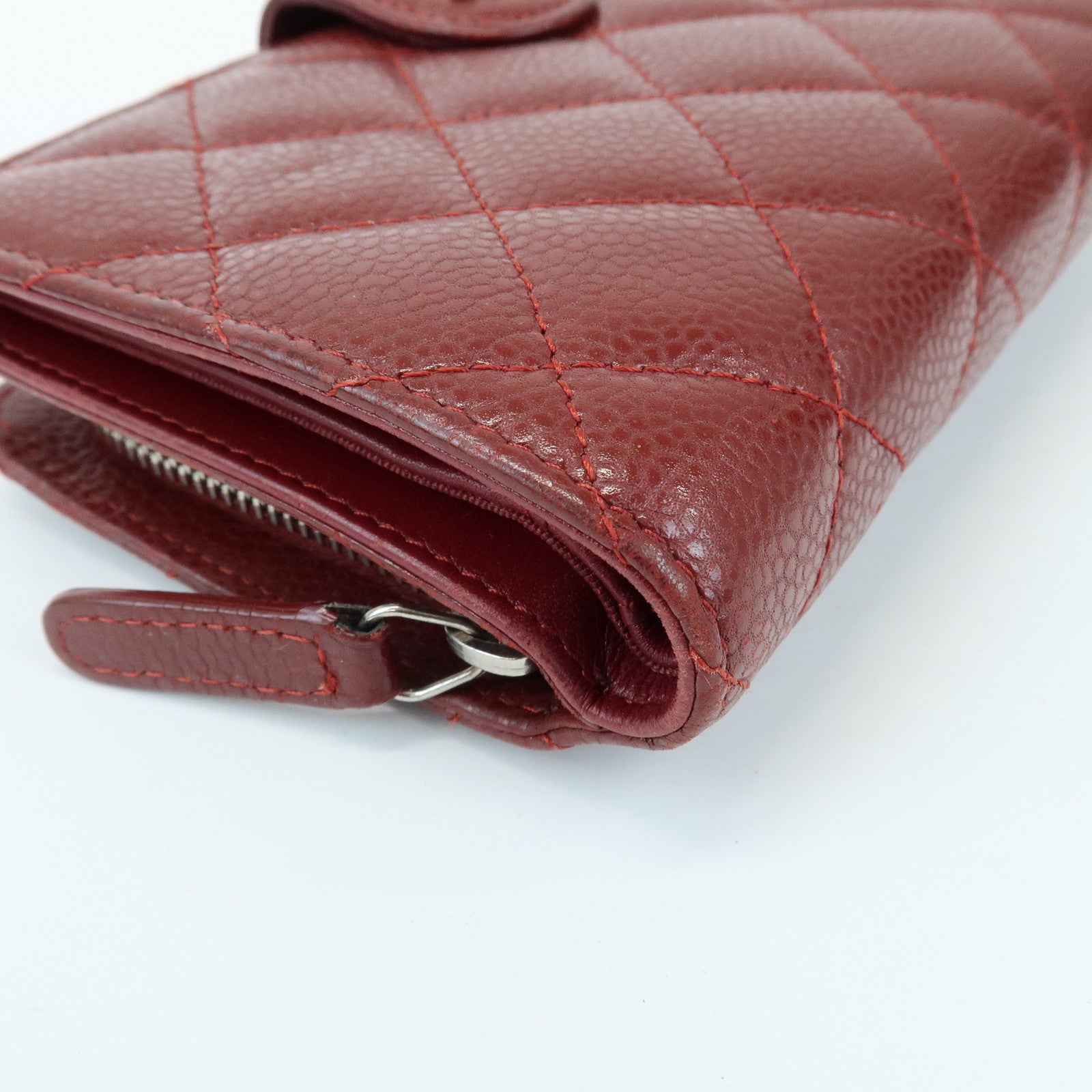 CHANEL COCO Mark Matelasse Caviarskin Compact Wallet Bordeaux