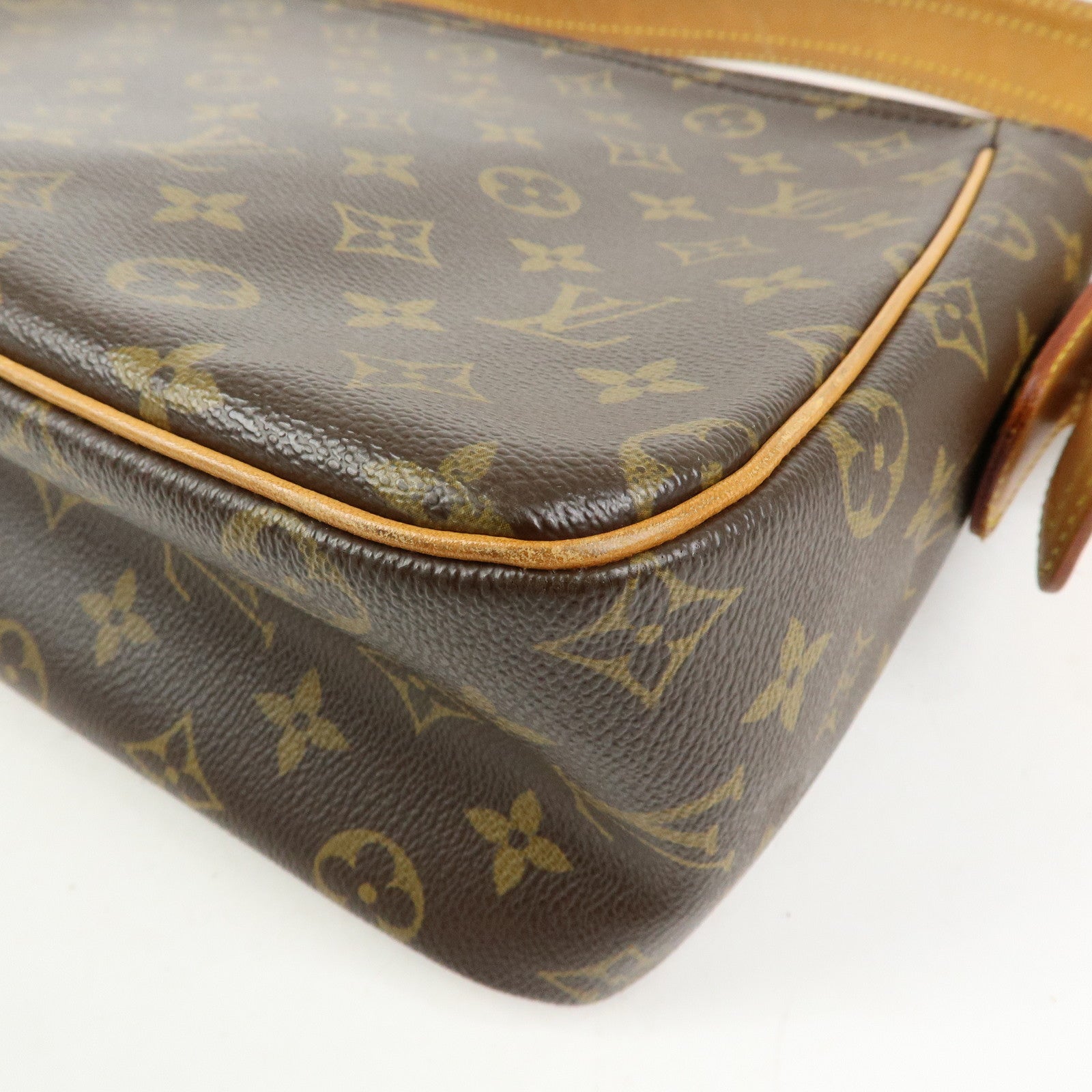 Louis Vuitton Monogram Viva Cite GM Shoulder Bag Brown M51163