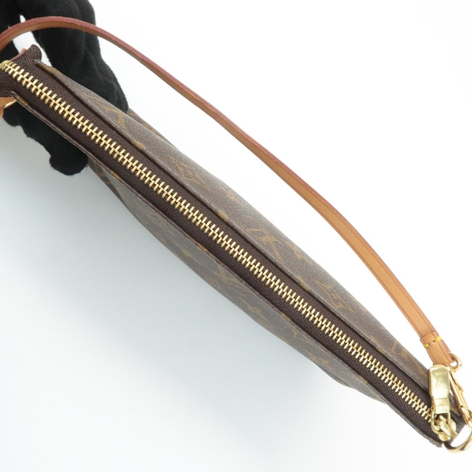 Louis Vuitton Monogram Pochette Accessoires Hand Bag Brown M51980