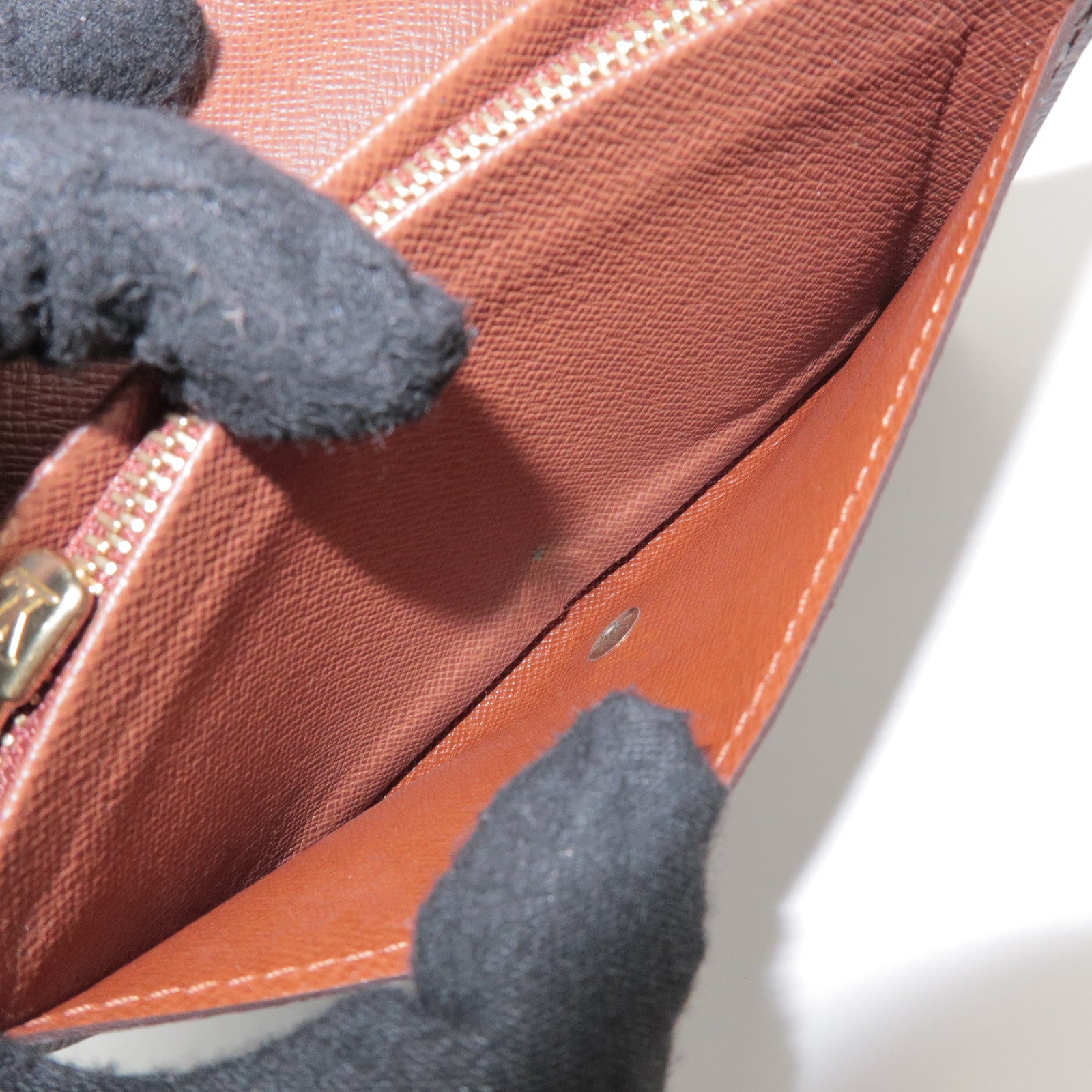 Louis Vuitton Monogram Porte Monnaie Billet Tresor Wallet M61730