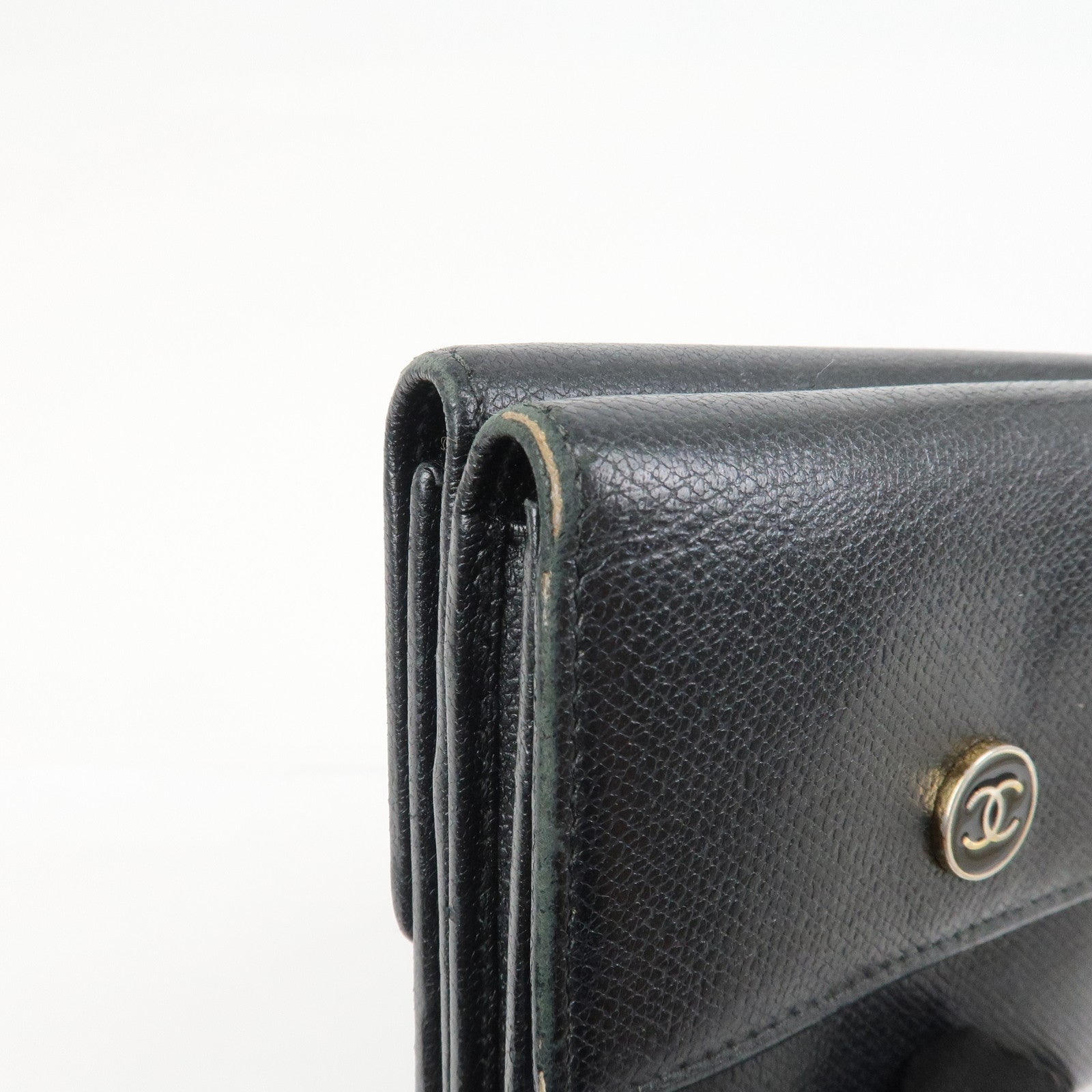 CHANEL COCO Button Leather W Hook Compact Wallet Black A20902