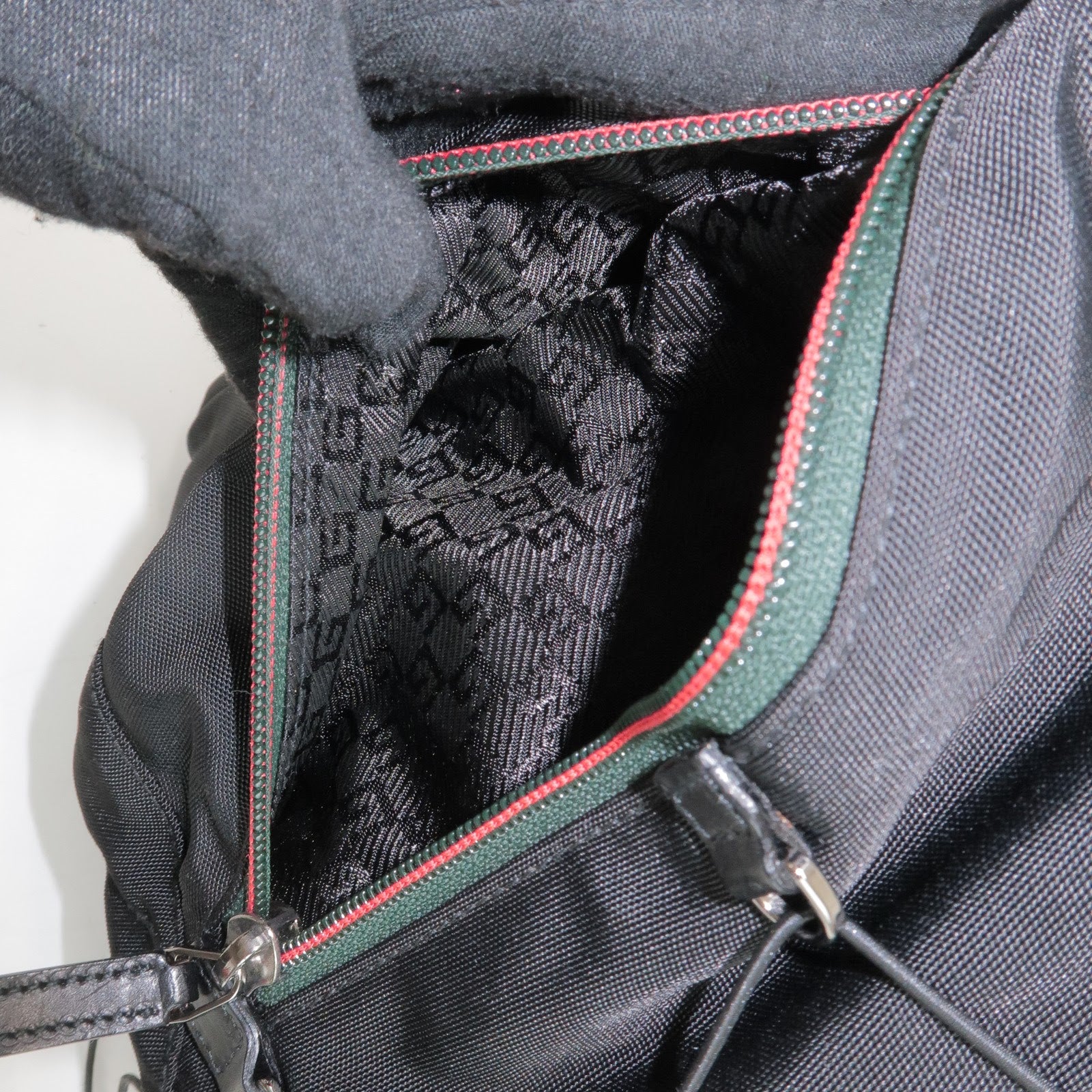 GUCCI Sherry Nylon Web Zipper Line Backpack Rucksack Black 122349