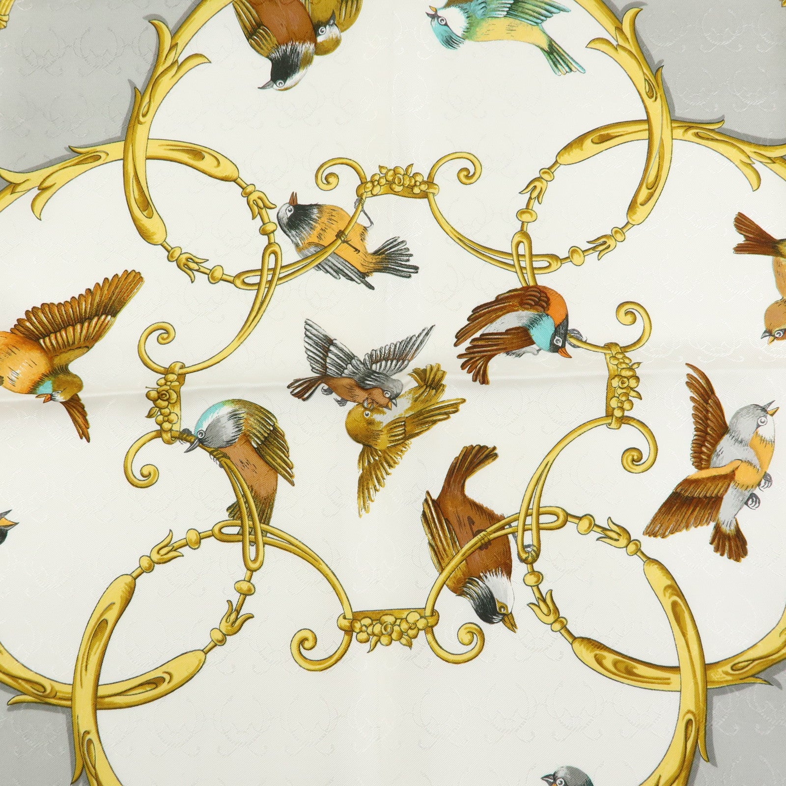 HERMES Carre 90 Silk 100% Scarf LA CLE des CHAMPS Gray Gold Brown